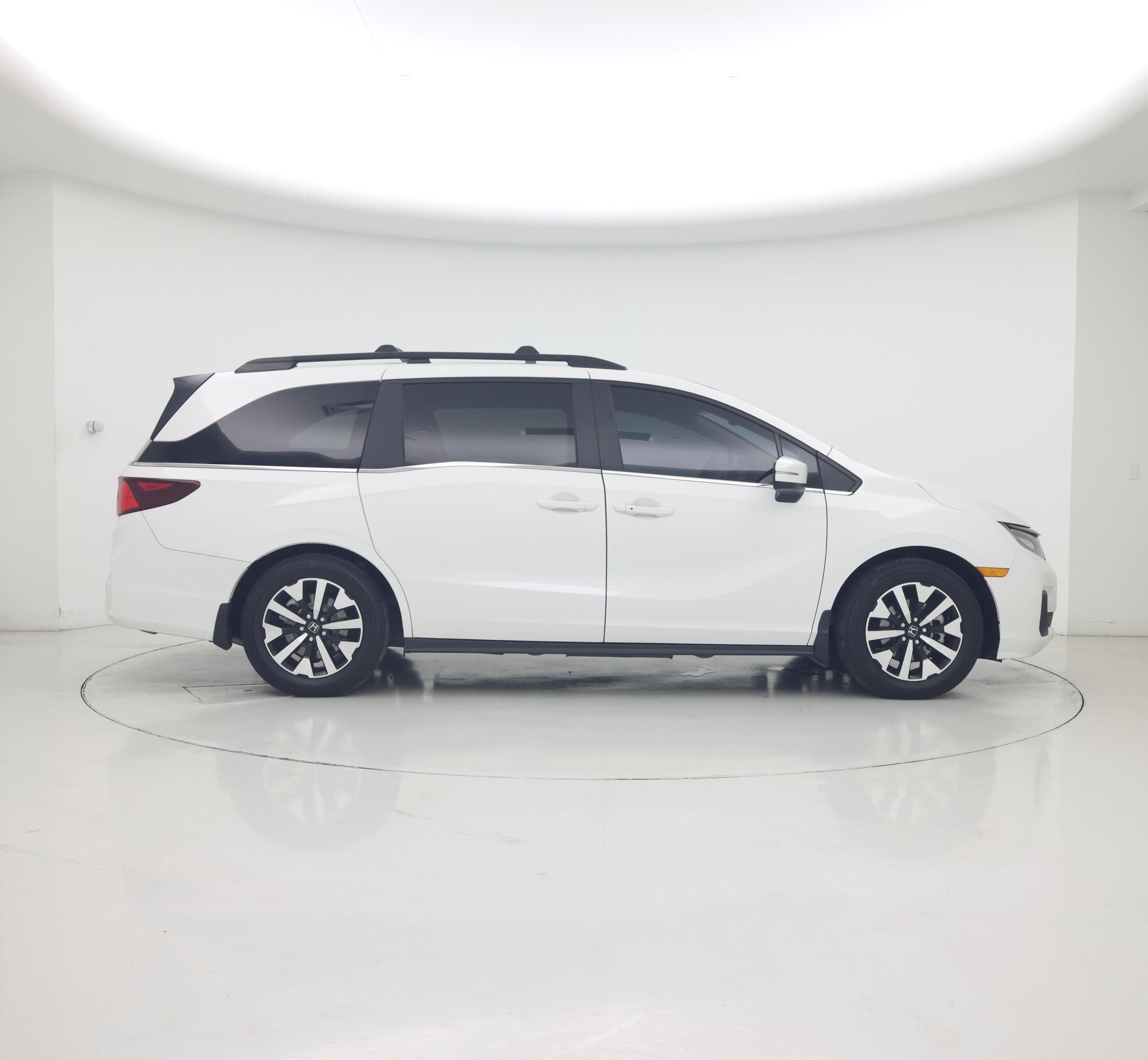 Thumbnail: 2025 Honda Odyssey - 7