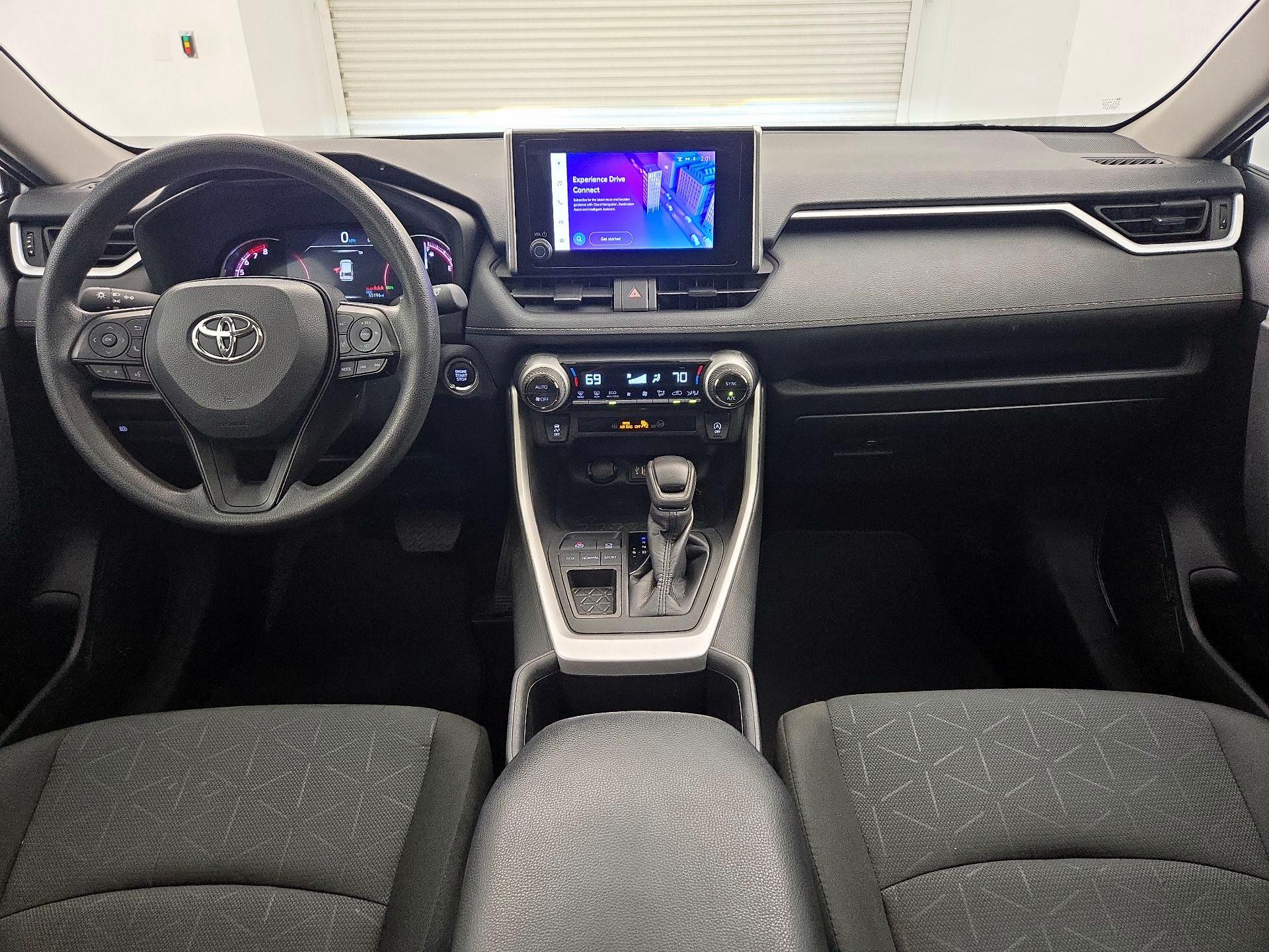 Thumbnail: 2024 Toyota RAV4 - 9