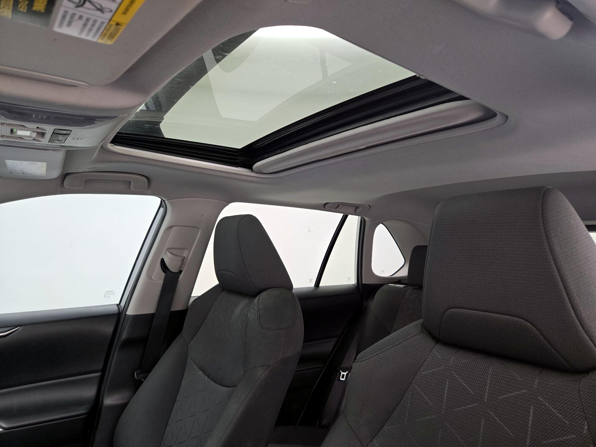 Thumbnail: 2024 Toyota RAV4 - 19