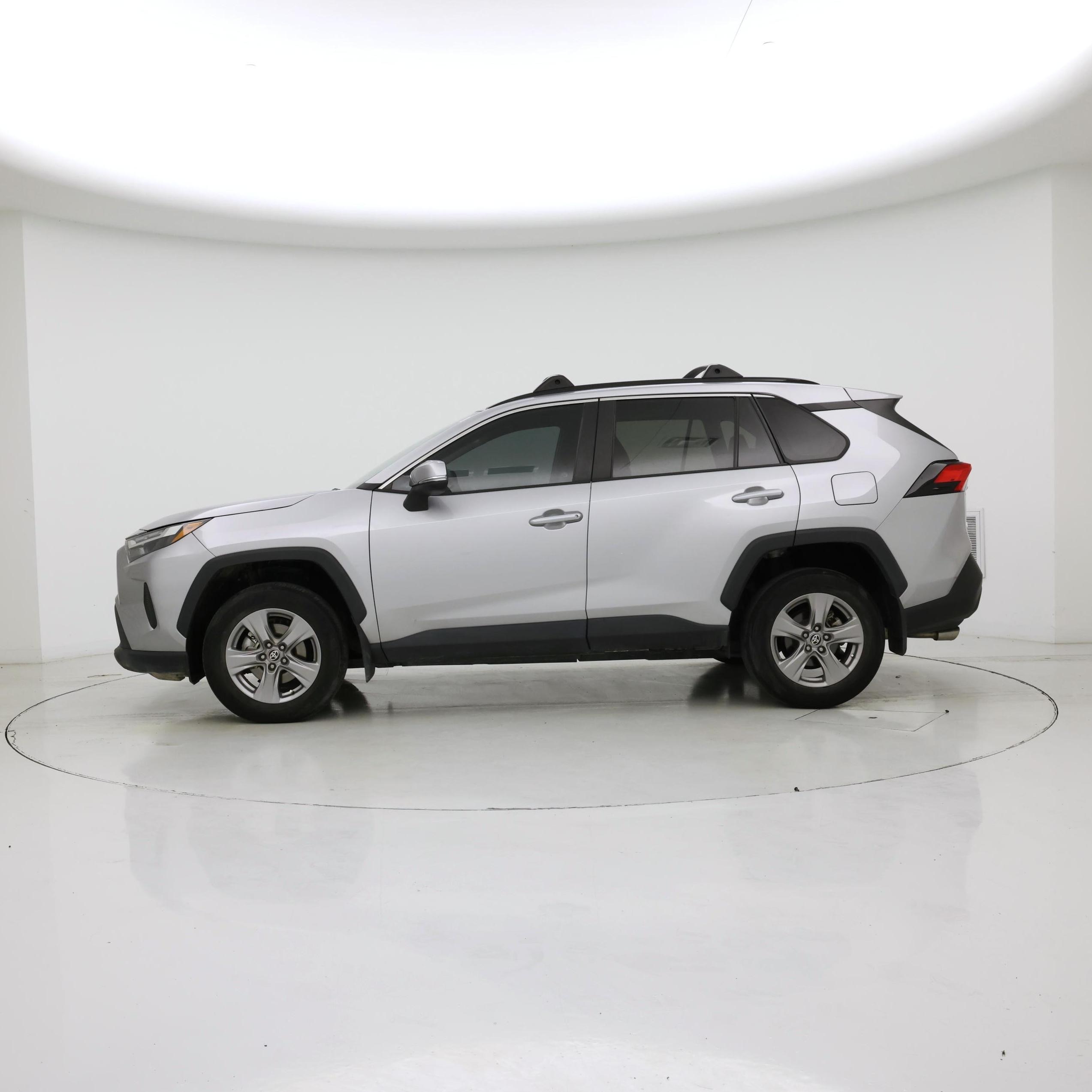 Thumbnail: 2024 Toyota RAV4 - 3