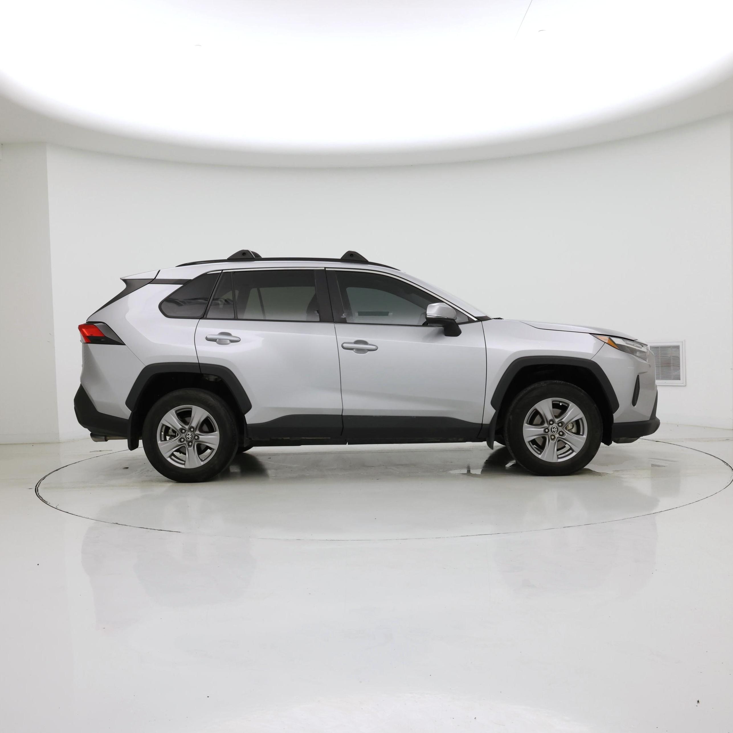 Thumbnail: 2024 Toyota RAV4 - 7