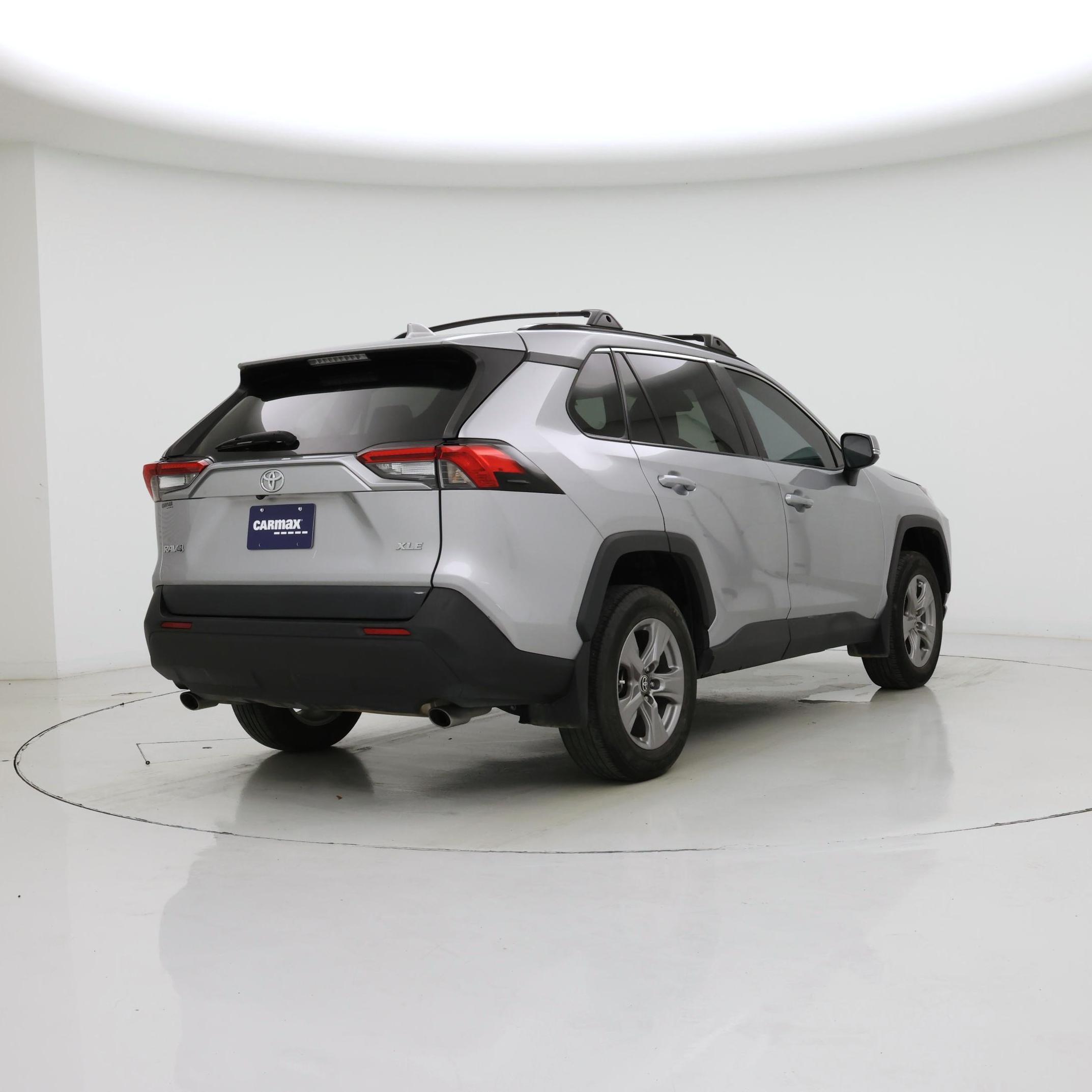 Thumbnail: 2024 Toyota RAV4 - 8