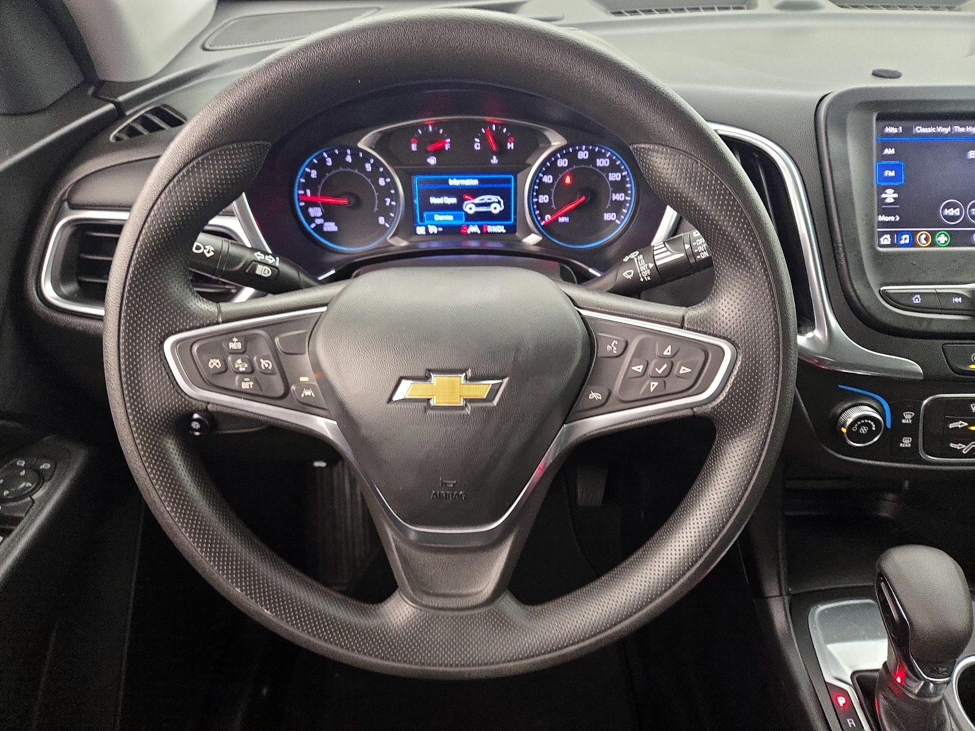 Thumbnail: 2022 Chevrolet Equinox - 10