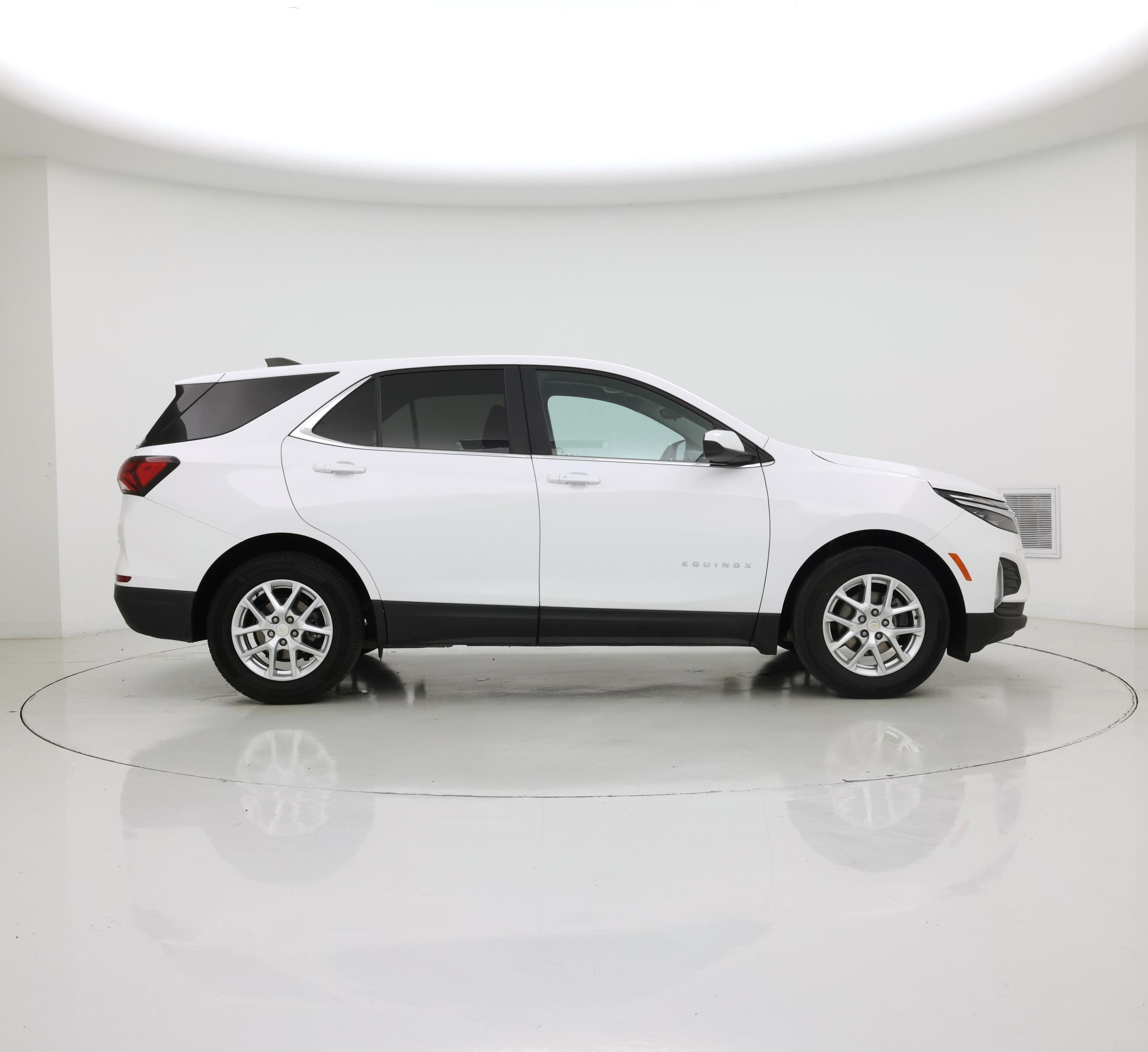 Thumbnail: 2022 Chevrolet Equinox - 7