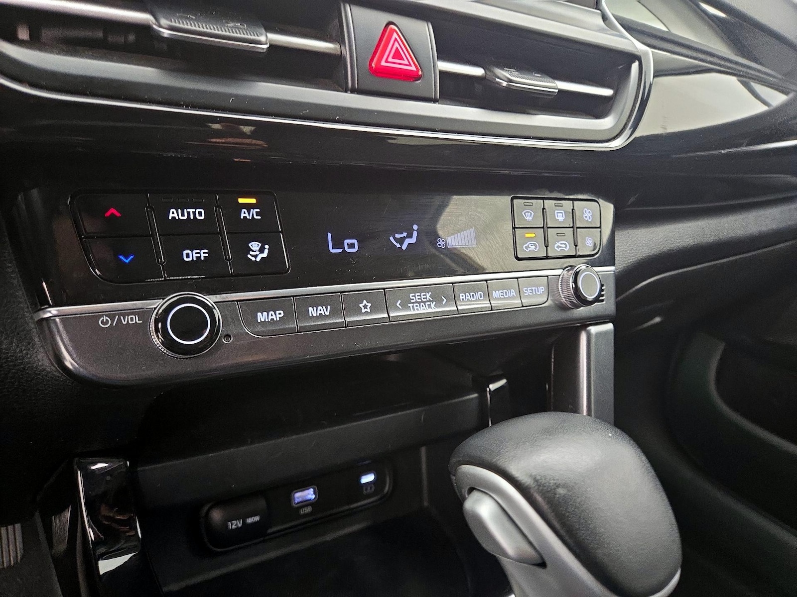 2024 Kia Seltos X-Line - Photo 18