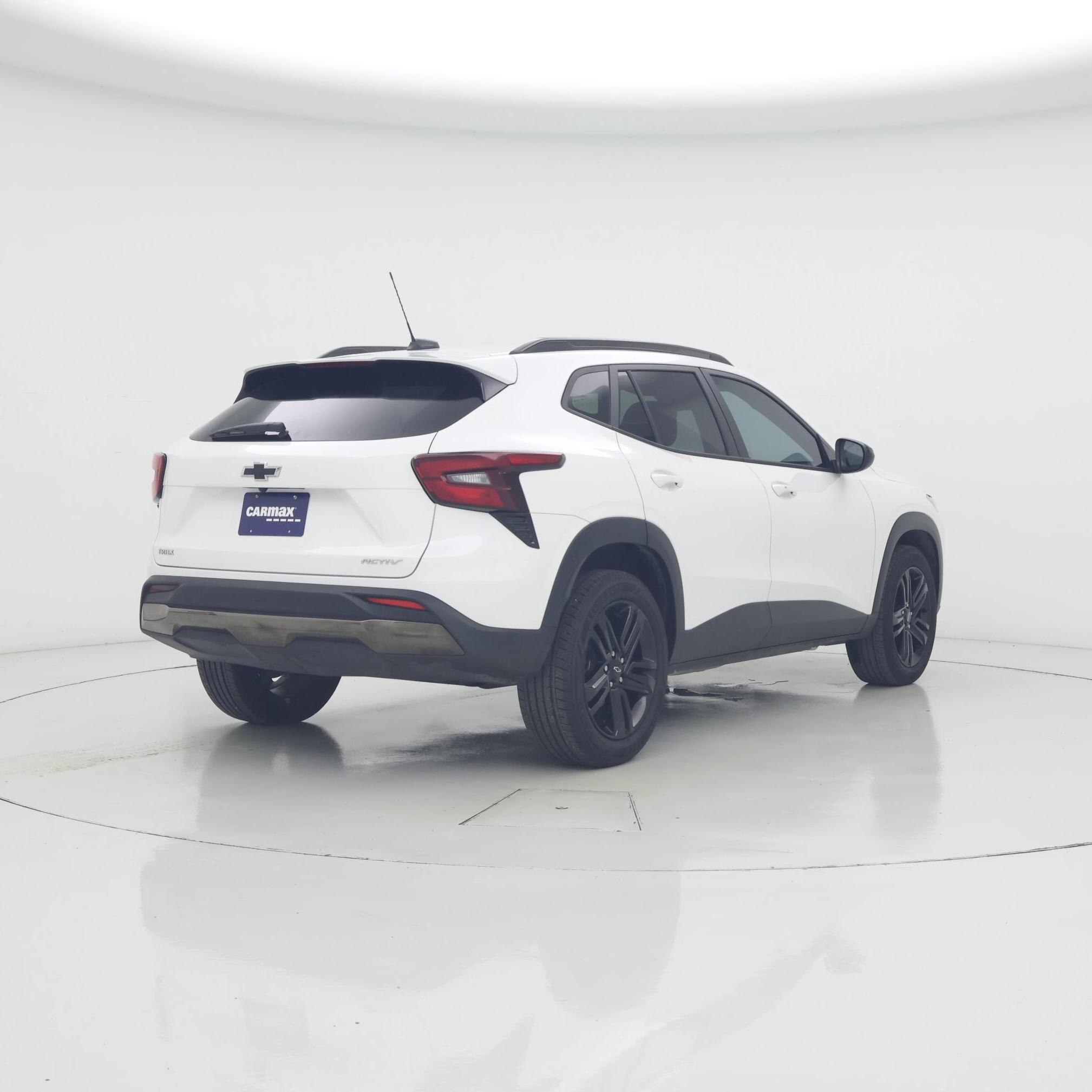 Thumbnail: 2025 Chevrolet Trax - 8