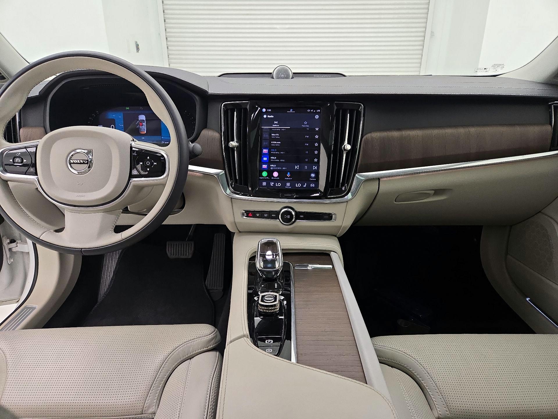 Thumbnail: 2022 Volvo S90 - 9