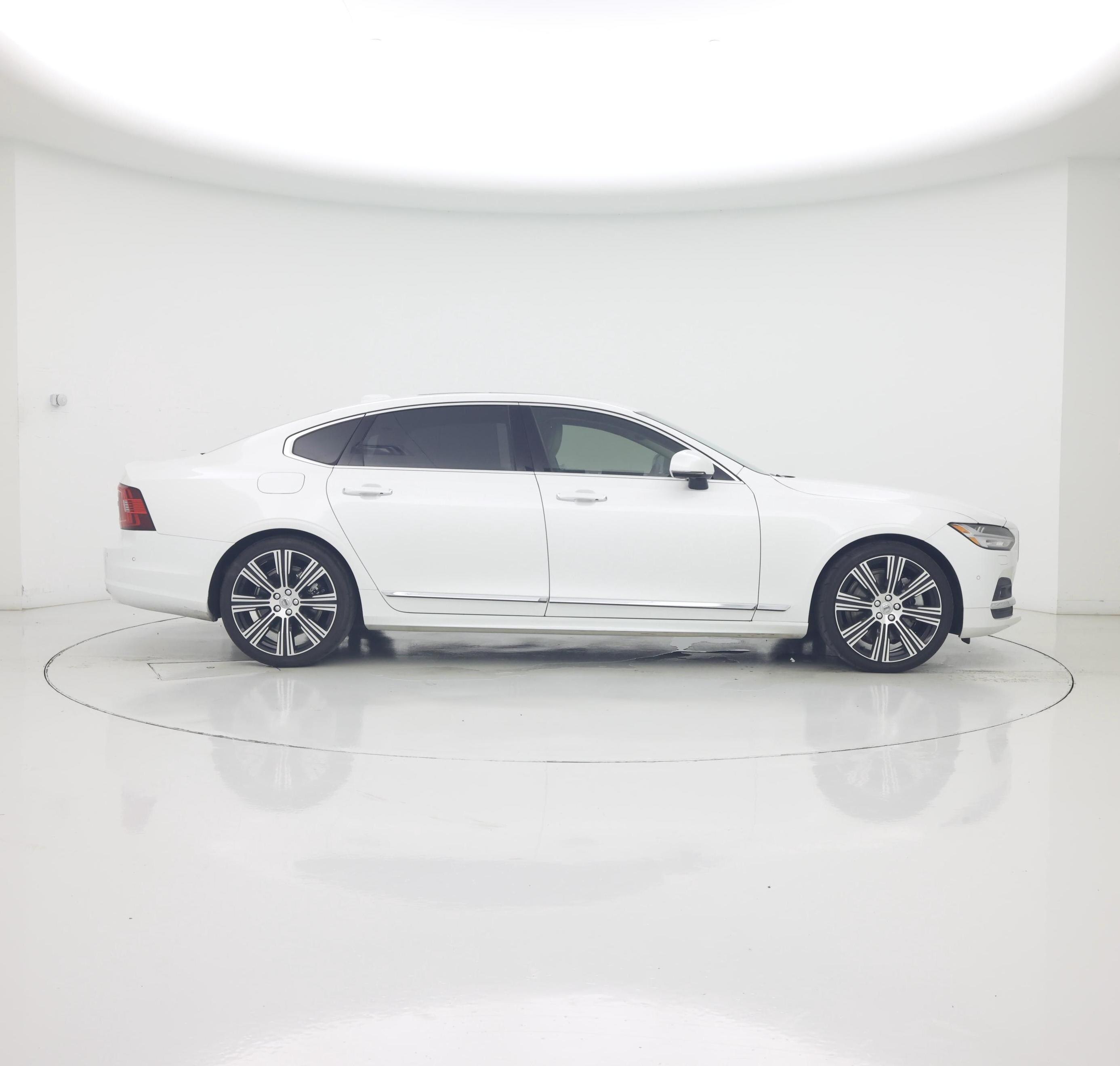 Thumbnail: 2022 Volvo S90 - 7