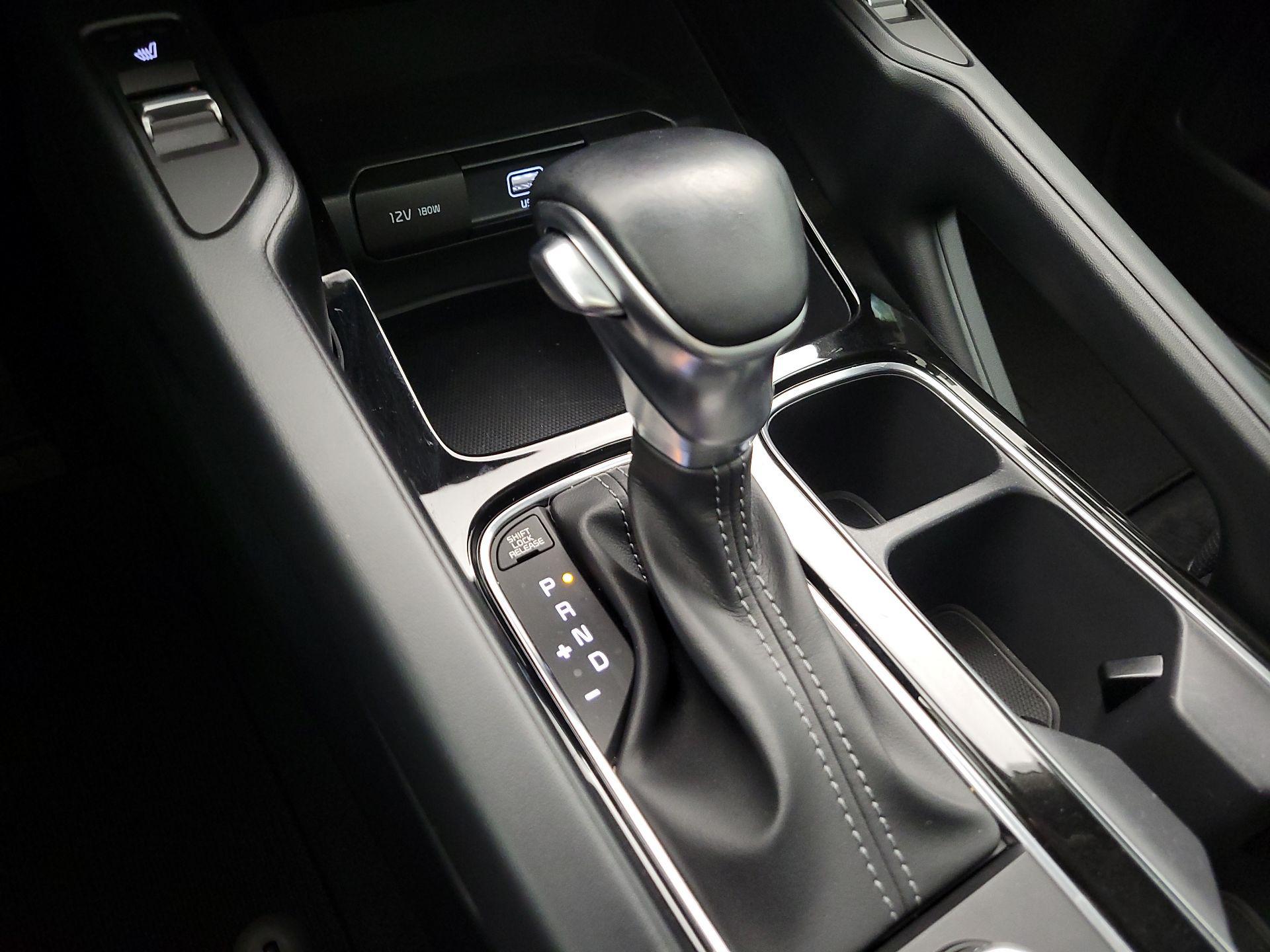 Thumbnail: 2021 Kia Telluride - 17