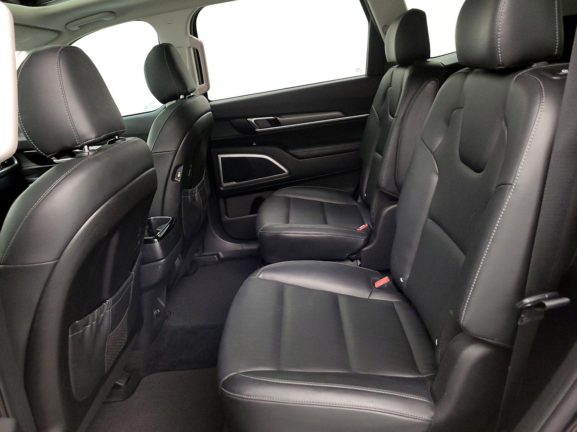 Thumbnail: 2021 Kia Telluride - 20