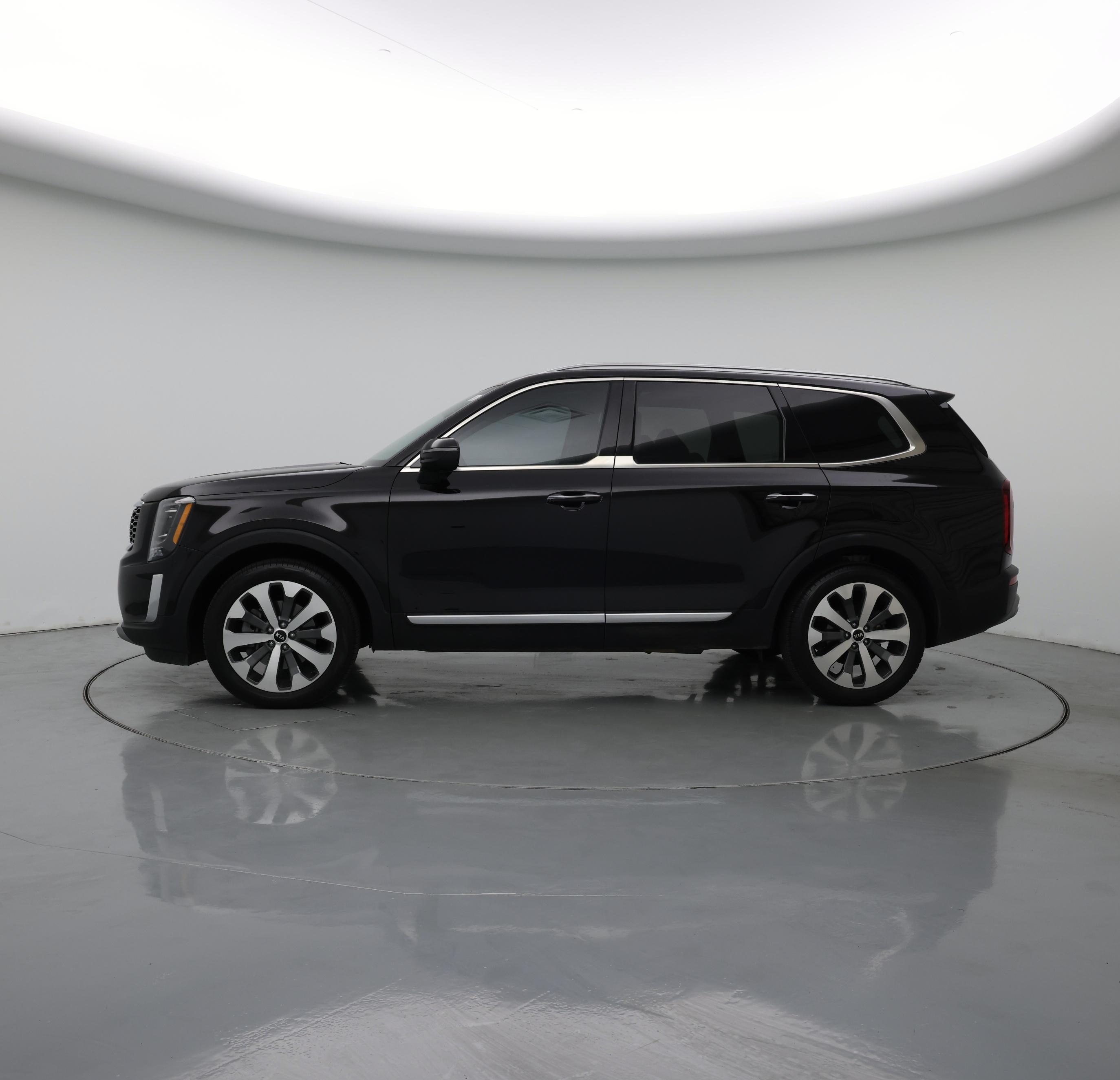 Thumbnail: 2021 Kia Telluride - 3