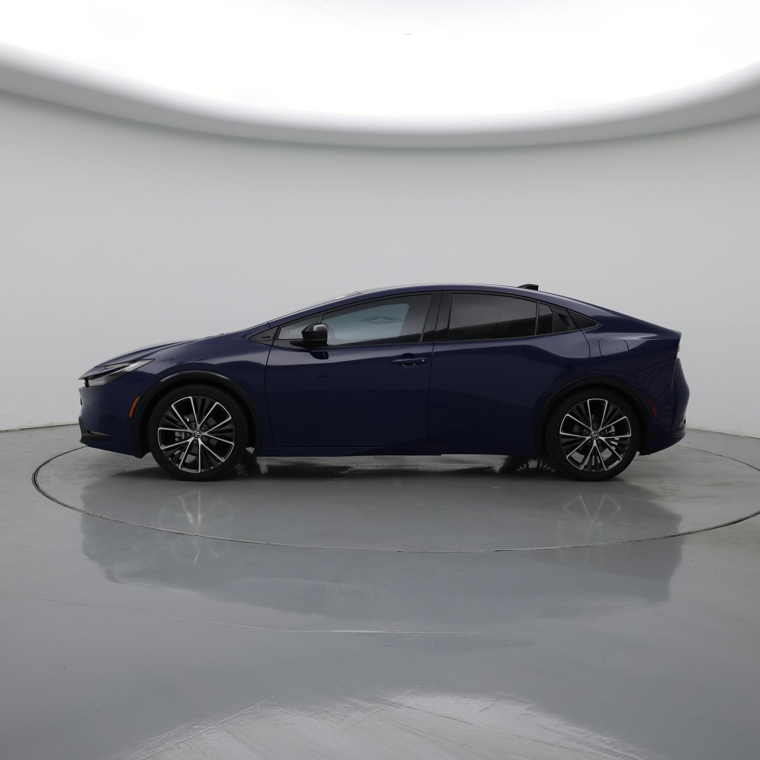 Thumbnail: 2023 Toyota Prius - 3