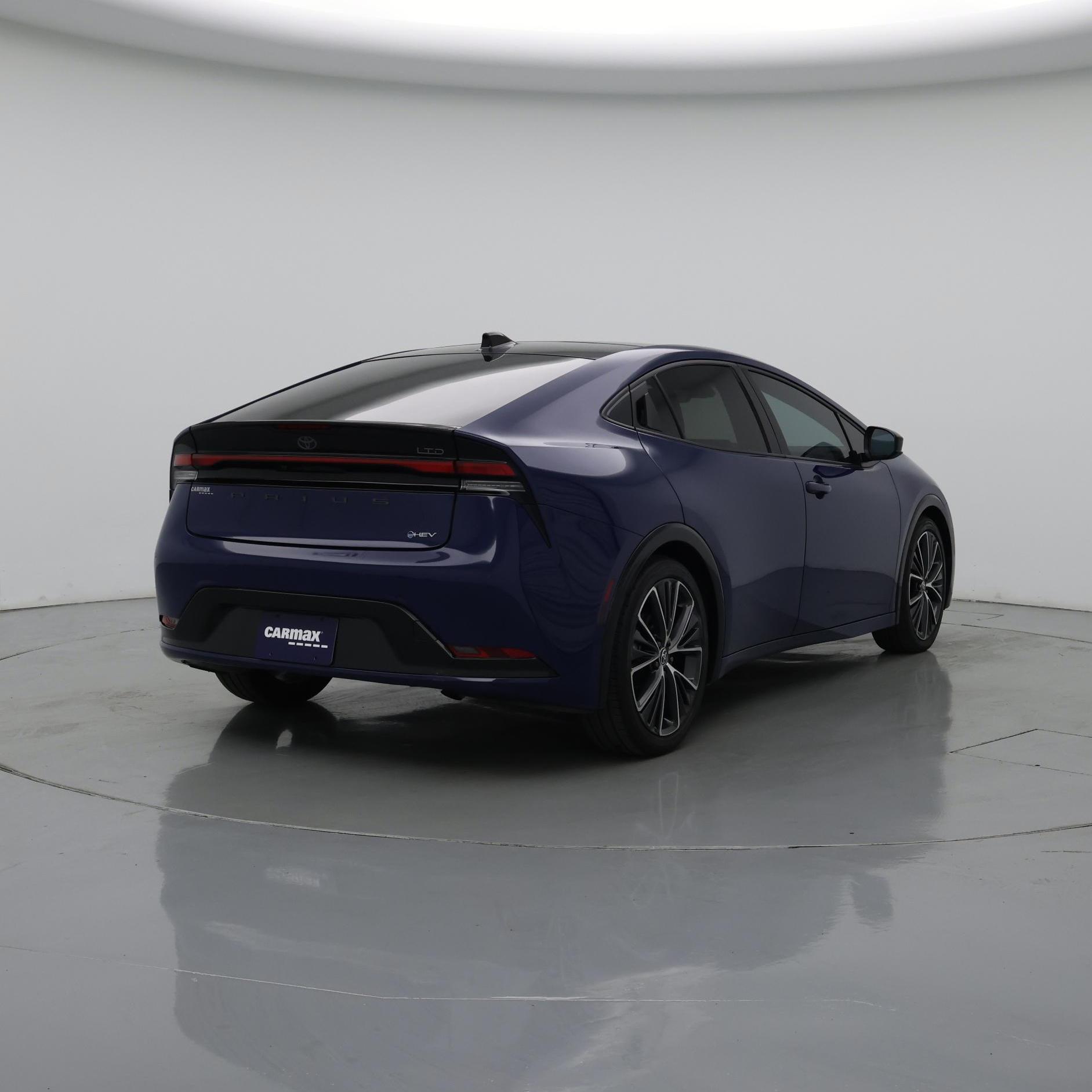 Thumbnail: 2023 Toyota Prius - 8