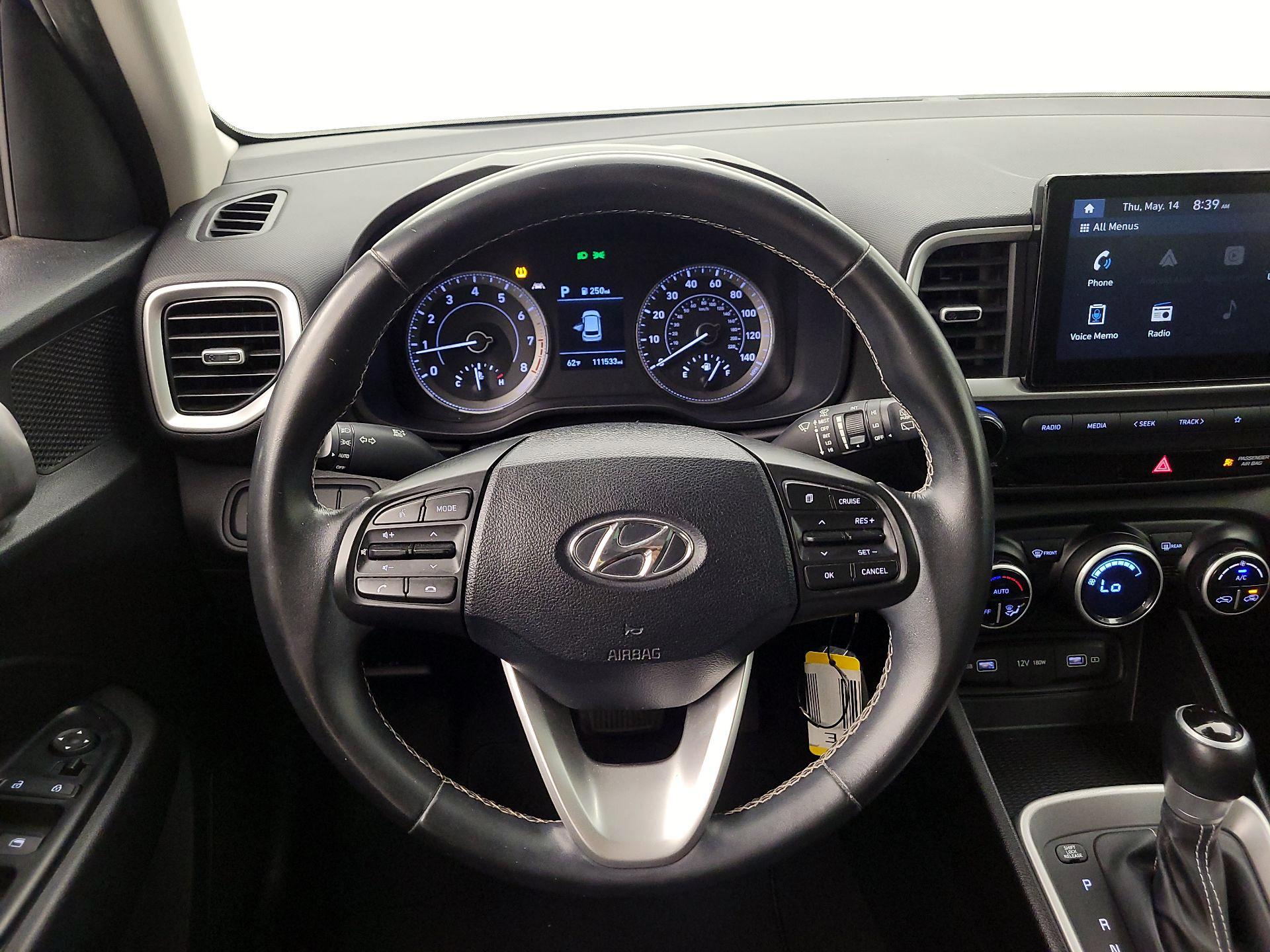 Thumbnail: 2022 Hyundai Venue - 10
