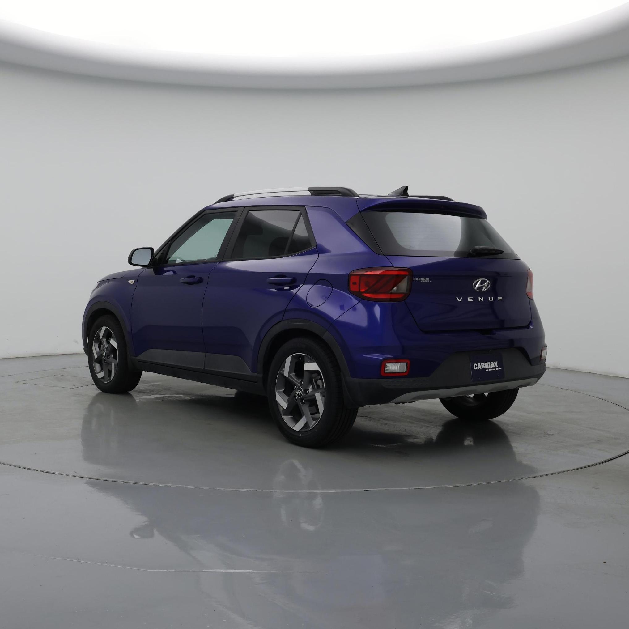 Thumbnail: 2022 Hyundai Venue - 2