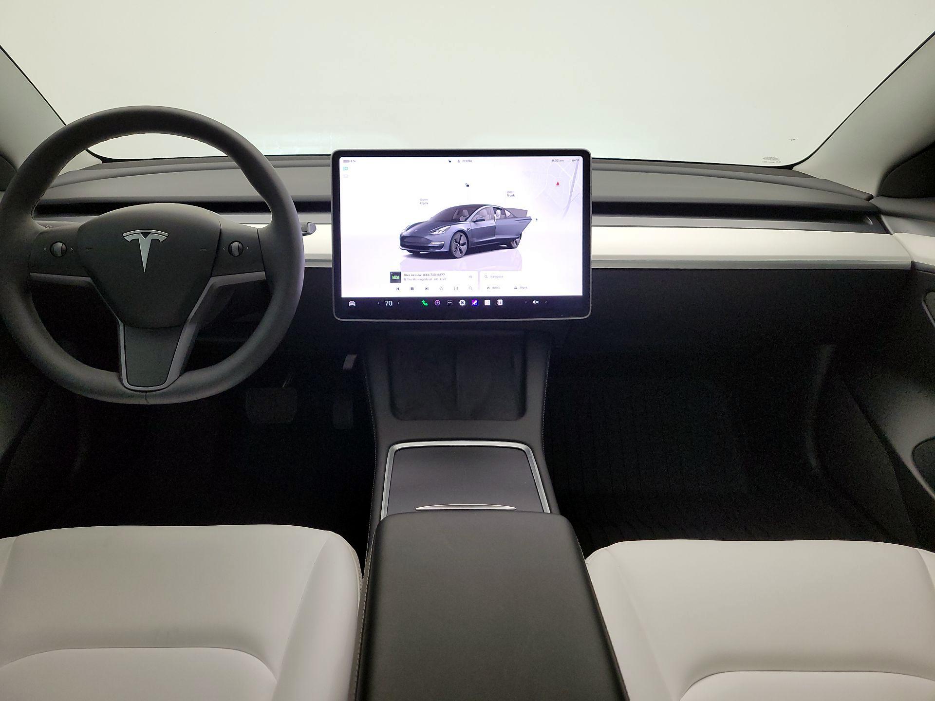 Thumbnail: 2023 Tesla Model 3 - 9