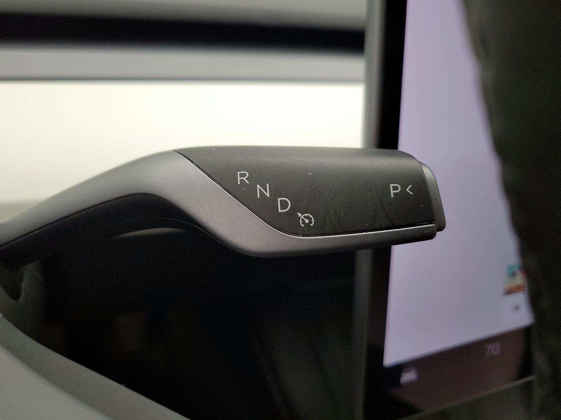 Thumbnail: 2023 Tesla Model 3 - 17