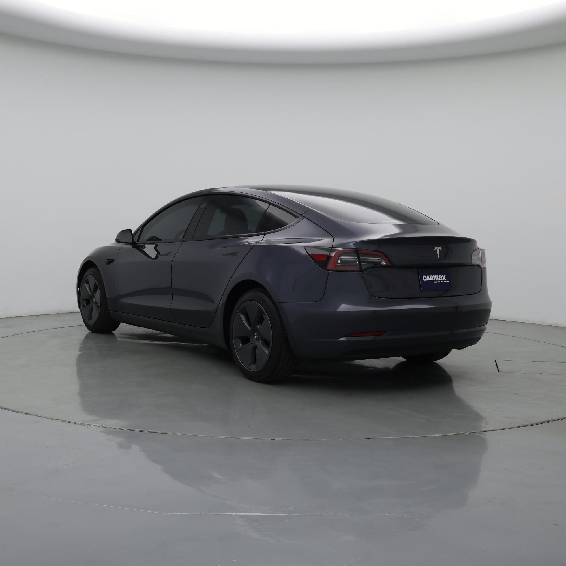 Thumbnail: 2023 Tesla Model 3 - 2