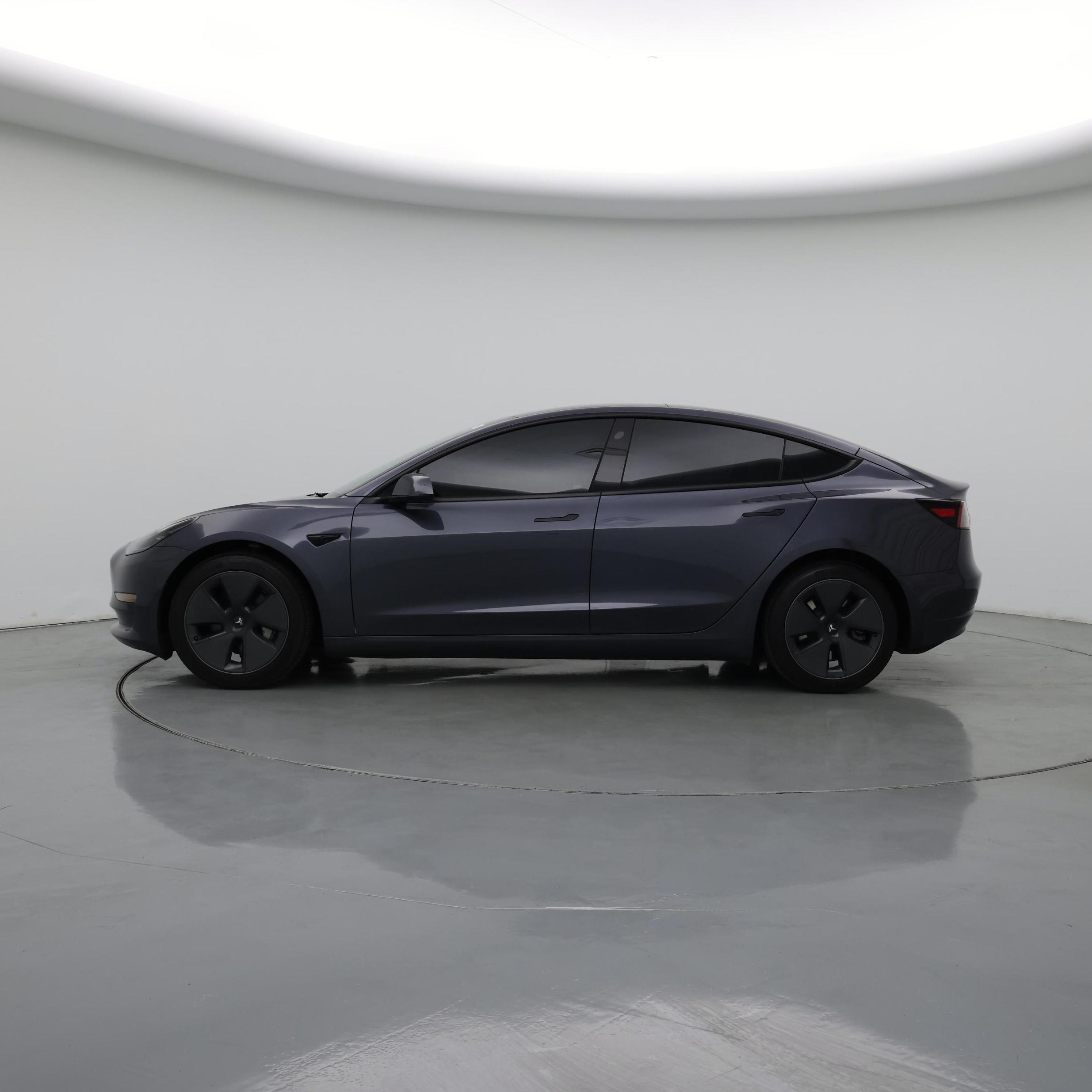 Thumbnail: 2023 Tesla Model 3 - 3