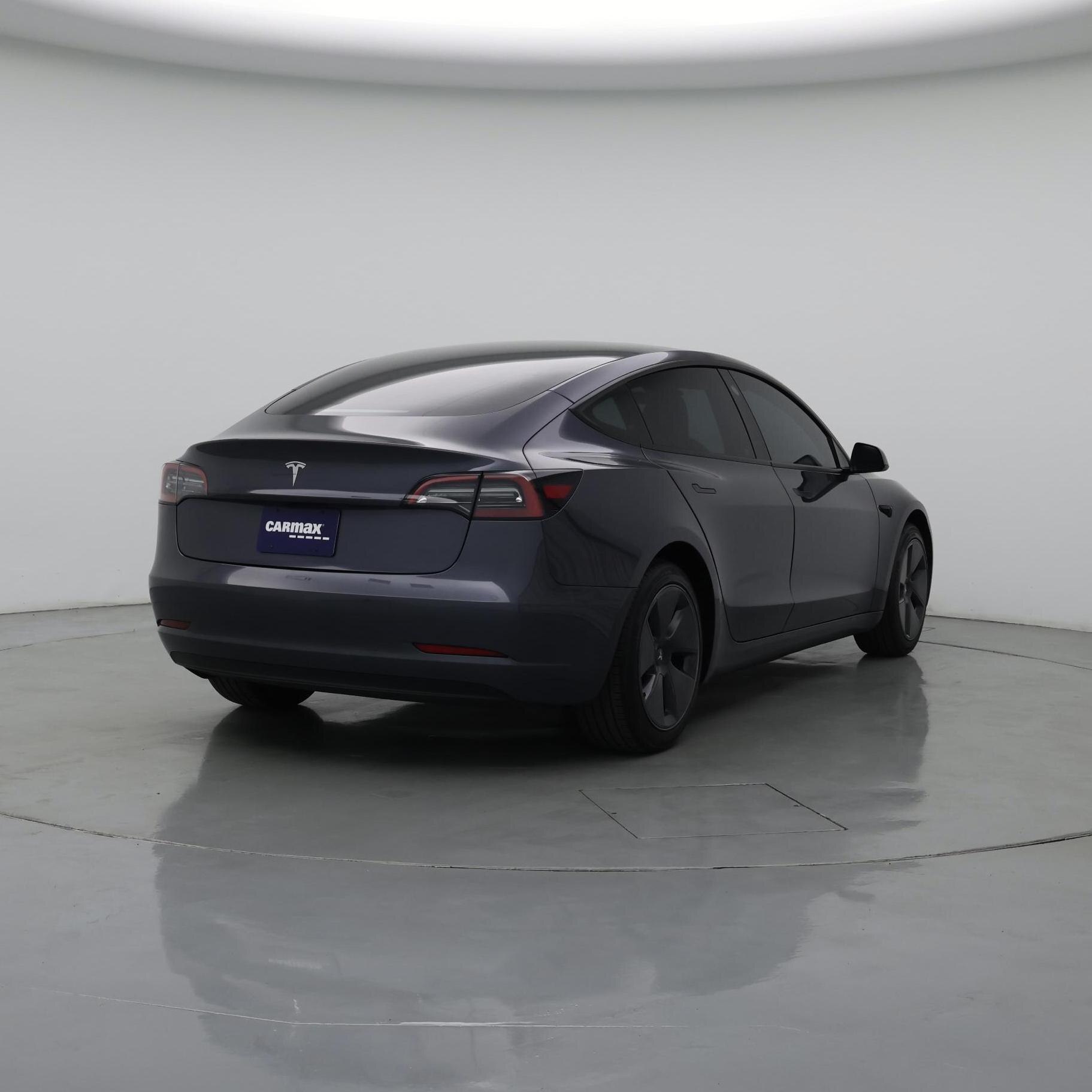 Thumbnail: 2023 Tesla Model 3 - 8