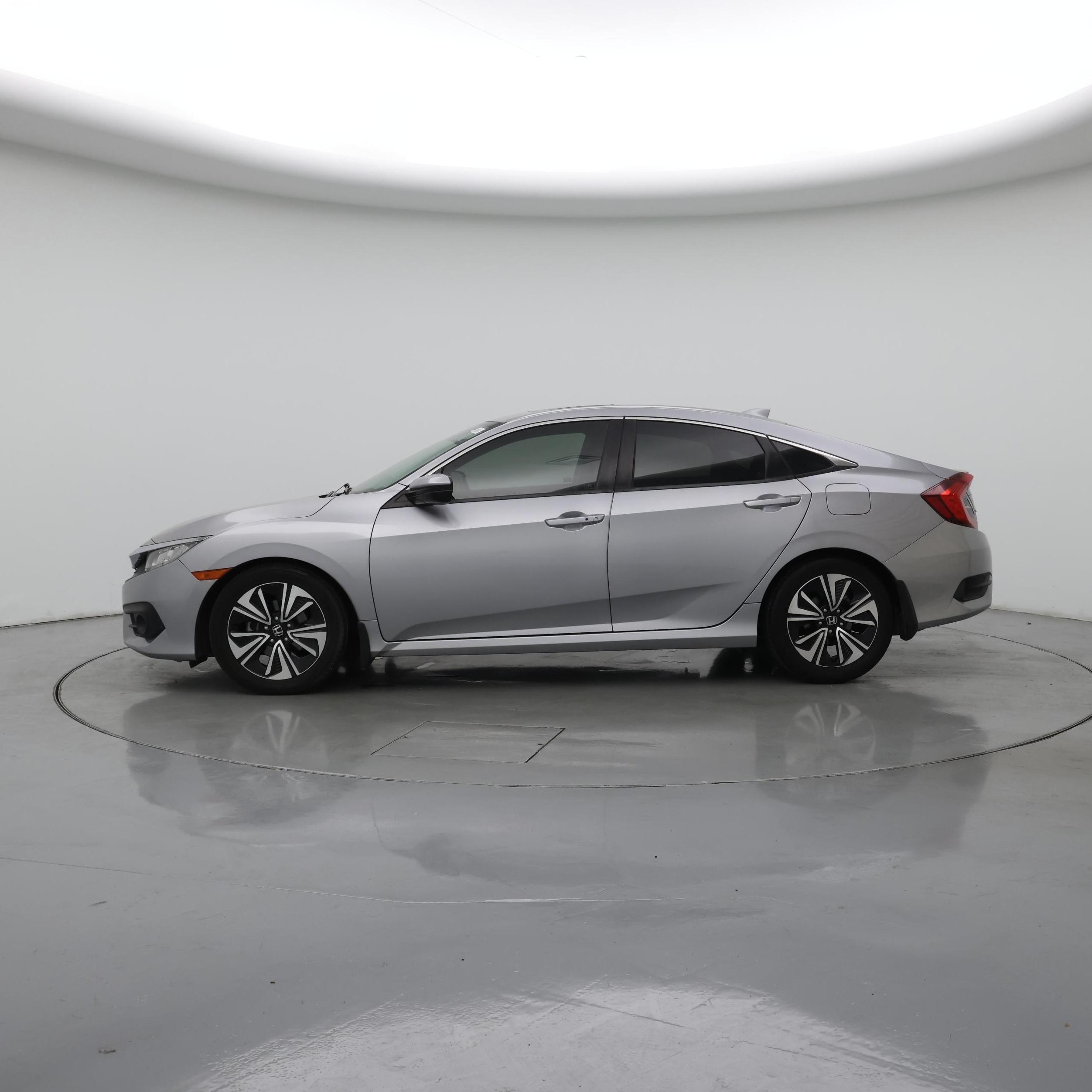 Thumbnail: 2018 Honda Civic - 3