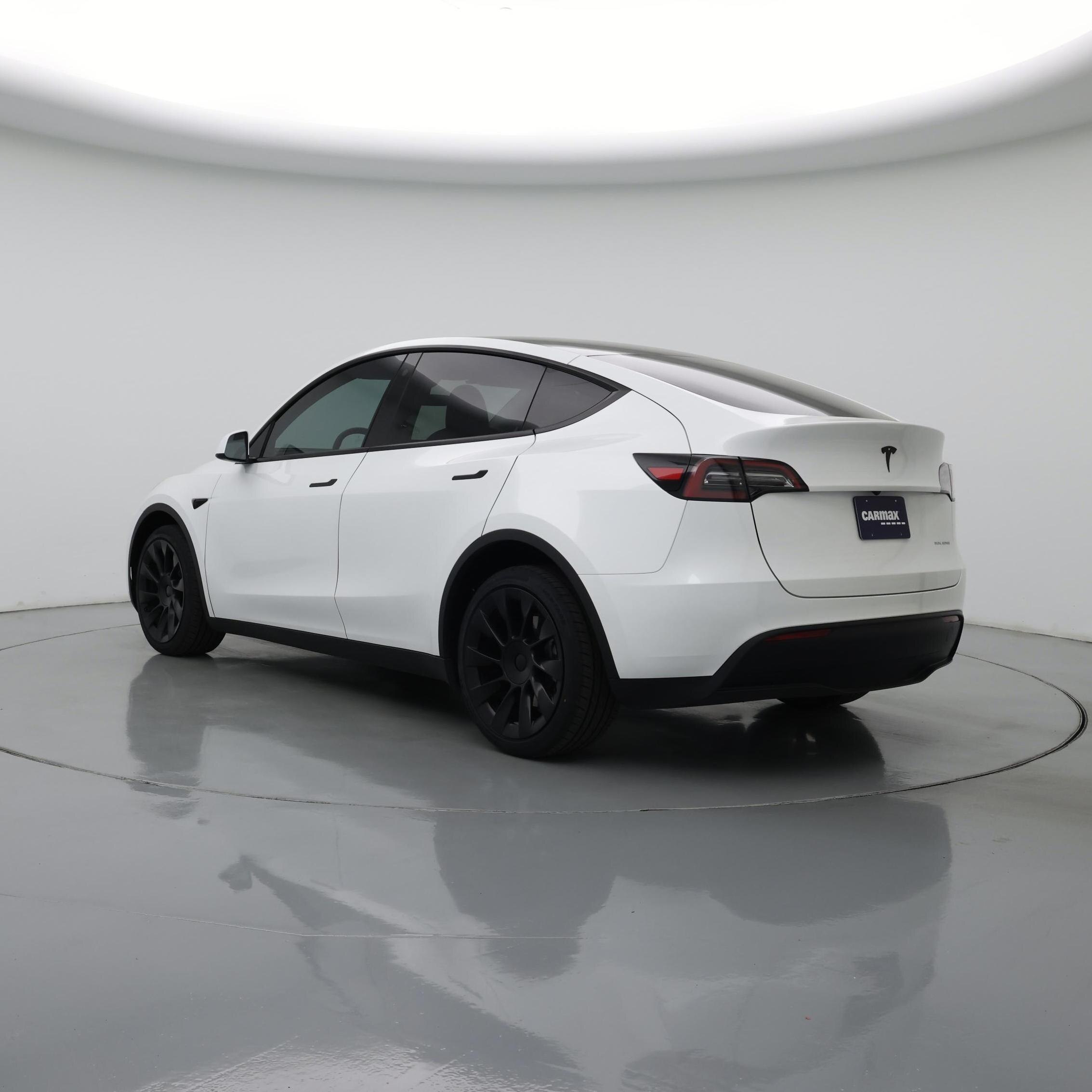 Thumbnail: 2023 Tesla Model Y - 2
