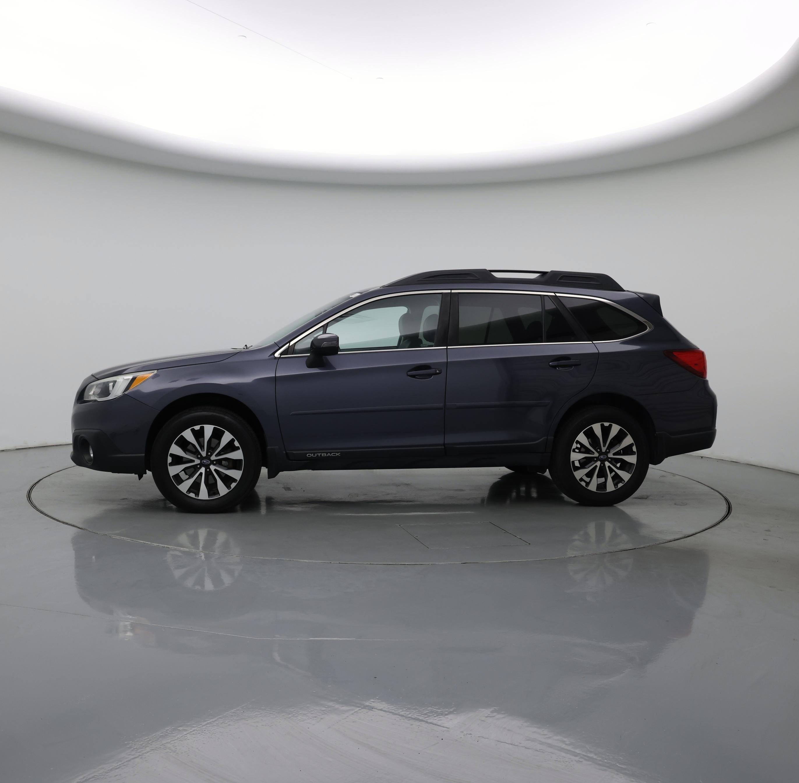 Thumbnail: 2017 Subaru Outback - 3