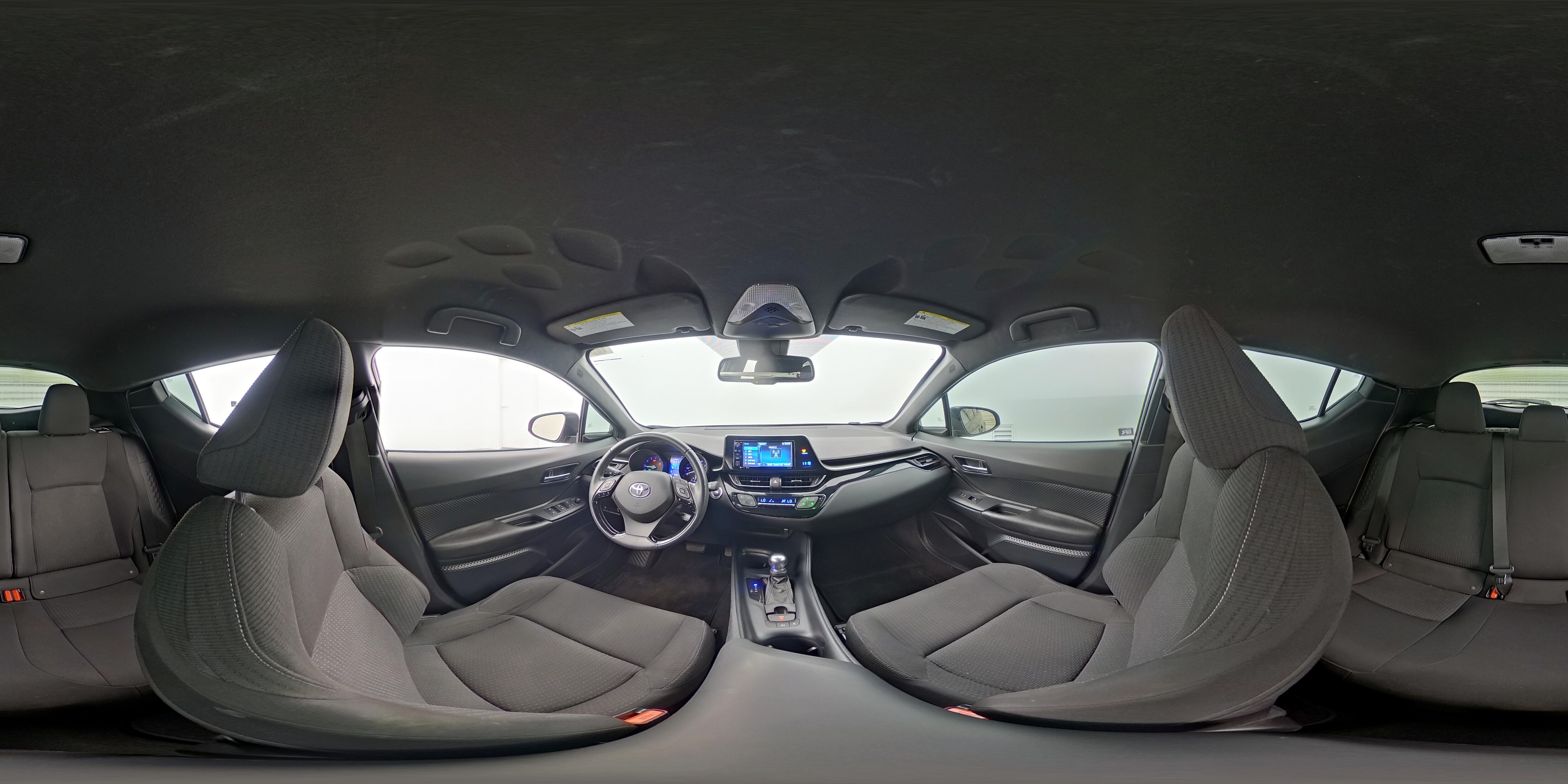 2018 Toyota C-HR XLE Premium - Photo 24