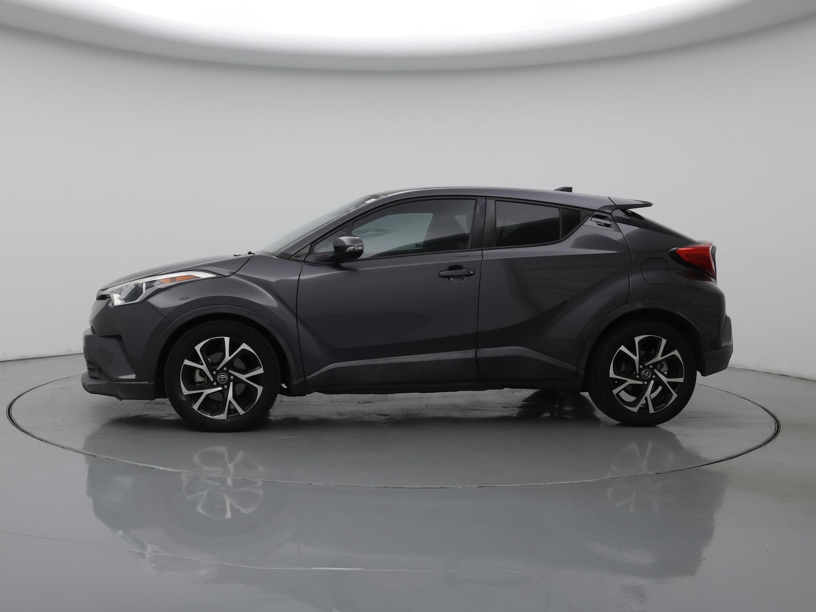2018 Toyota C-HR XLE Premium - Photo 4
