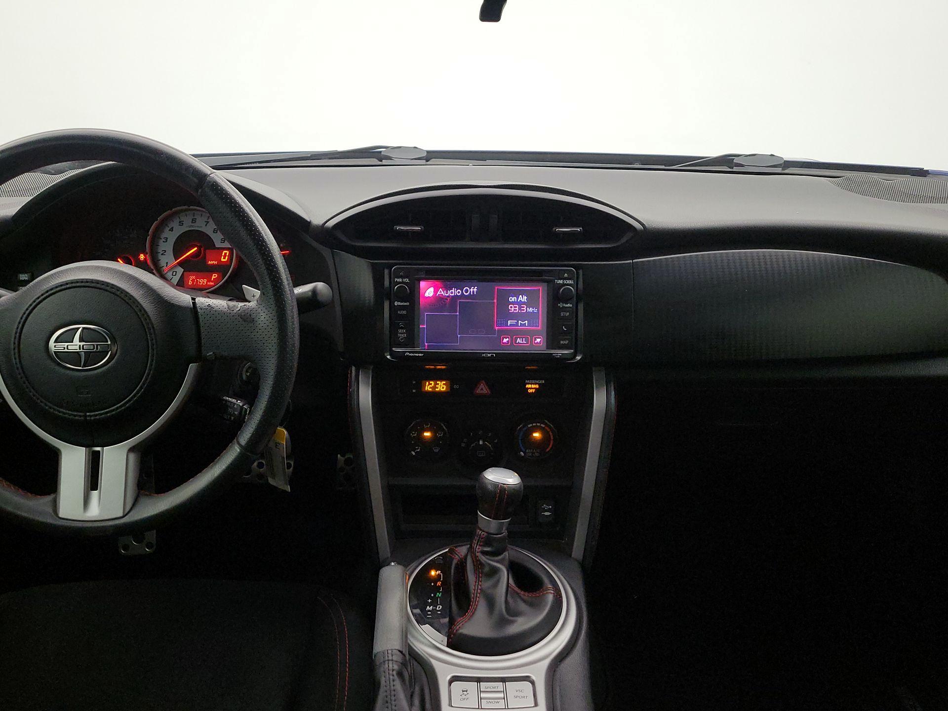Thumbnail: 2014 Scion FR-S - 9