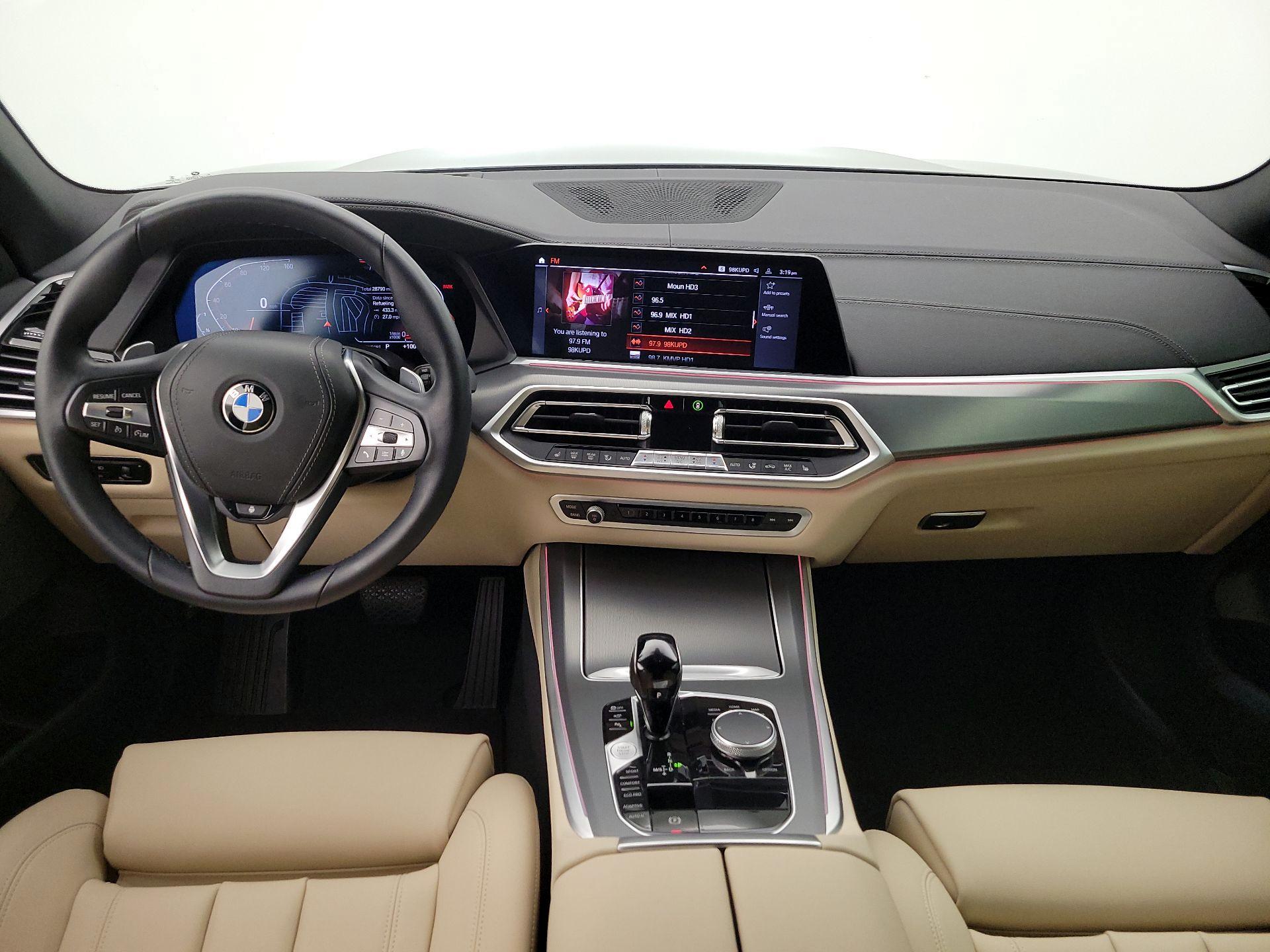 Thumbnail: 2022 BMW X5 - 9