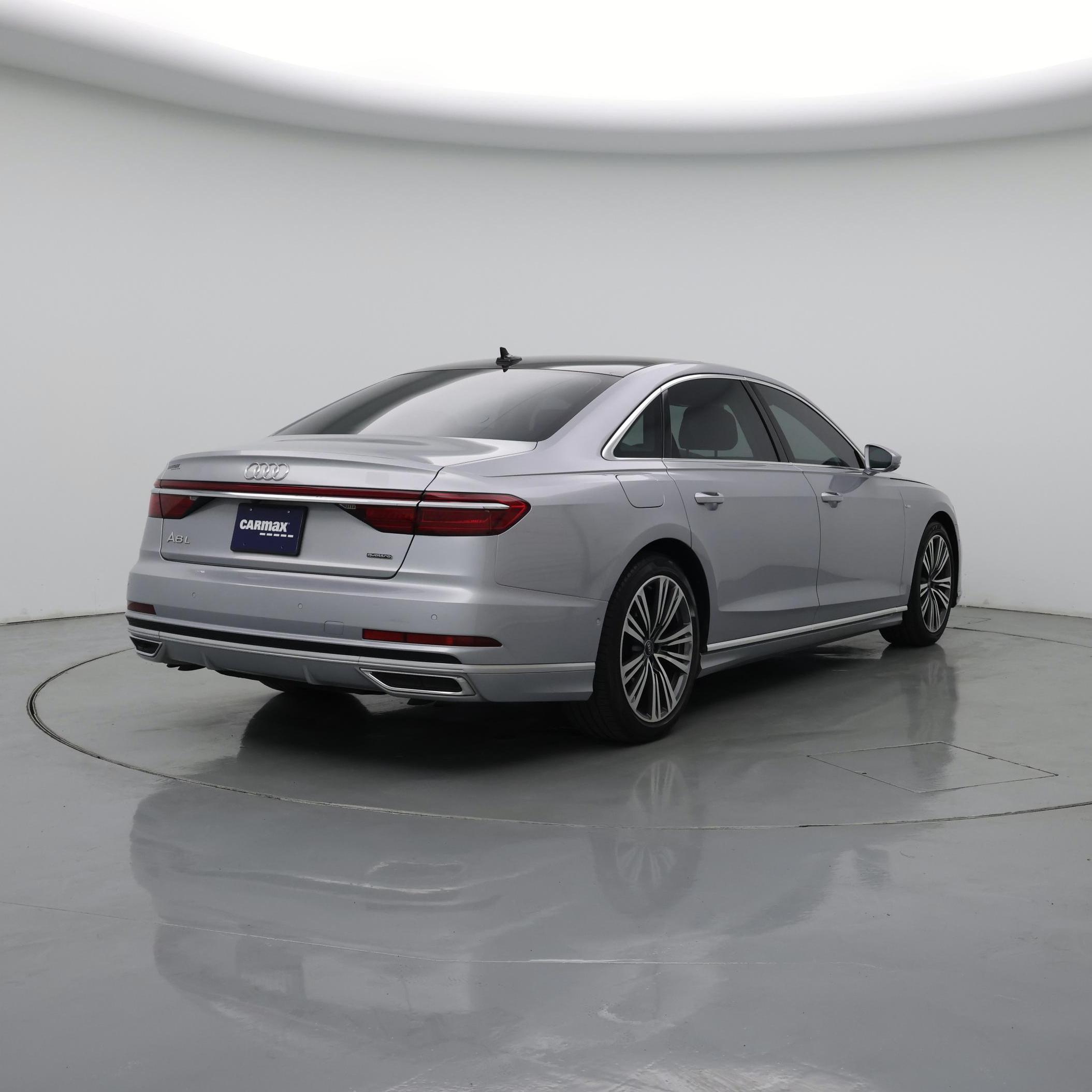 Thumbnail: 2021 Audi A8 - 8
