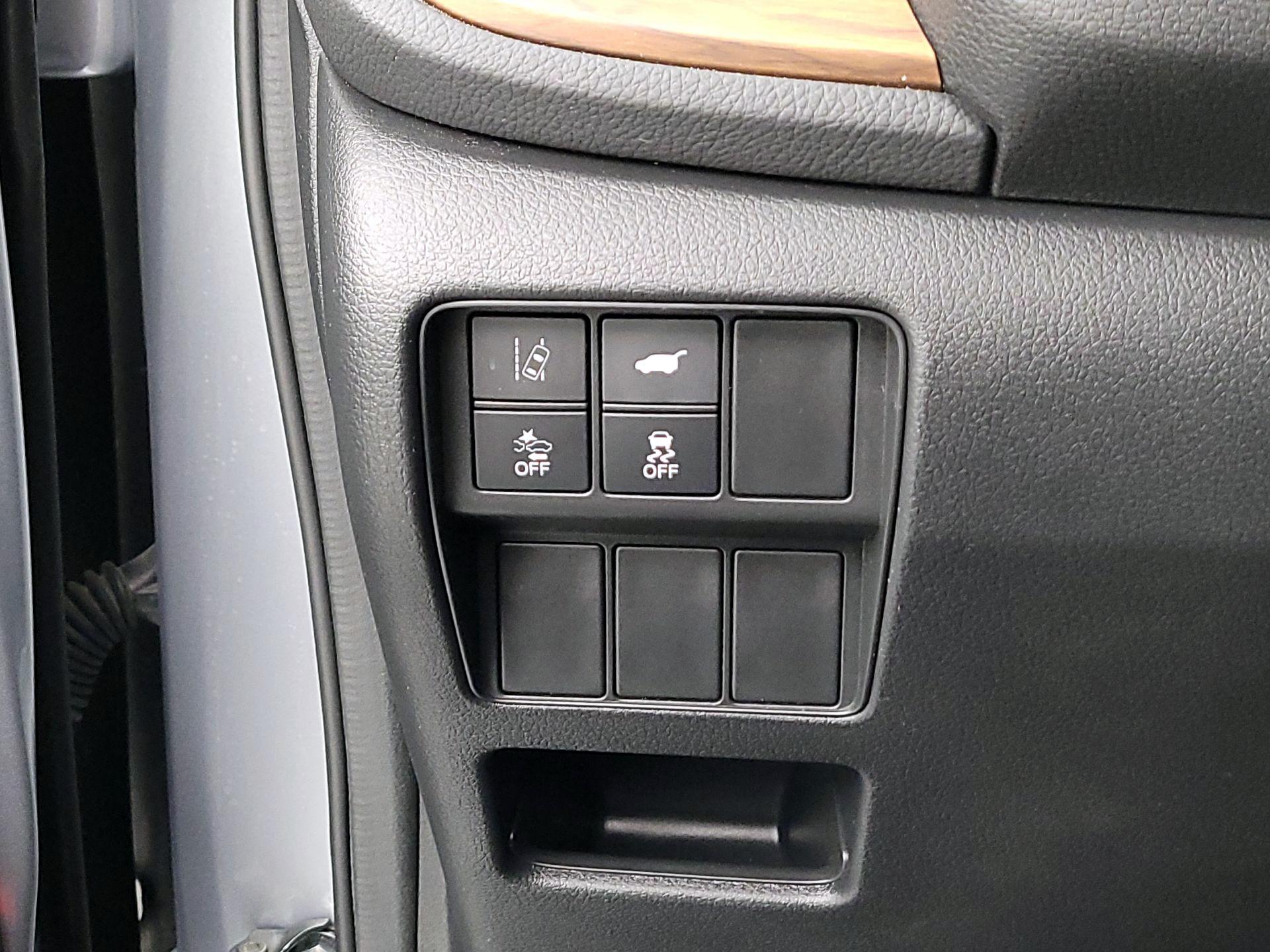 Thumbnail: 2020 Honda CR-V - 13