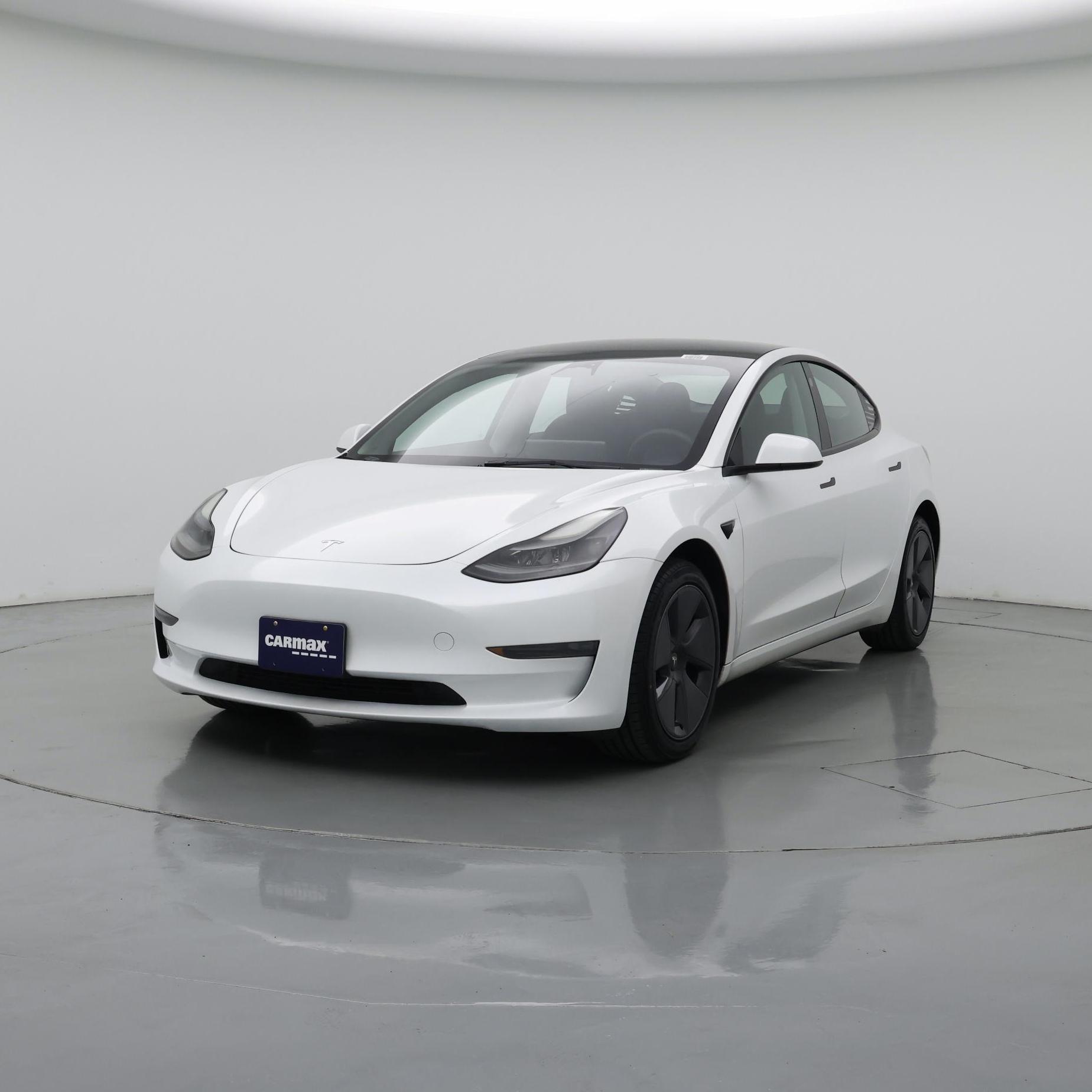 Thumbnail: 2023 Tesla Model 3 - 4