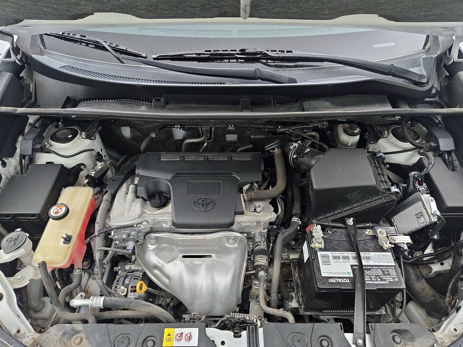 Thumbnail: 2018 Toyota RAV4 - 20