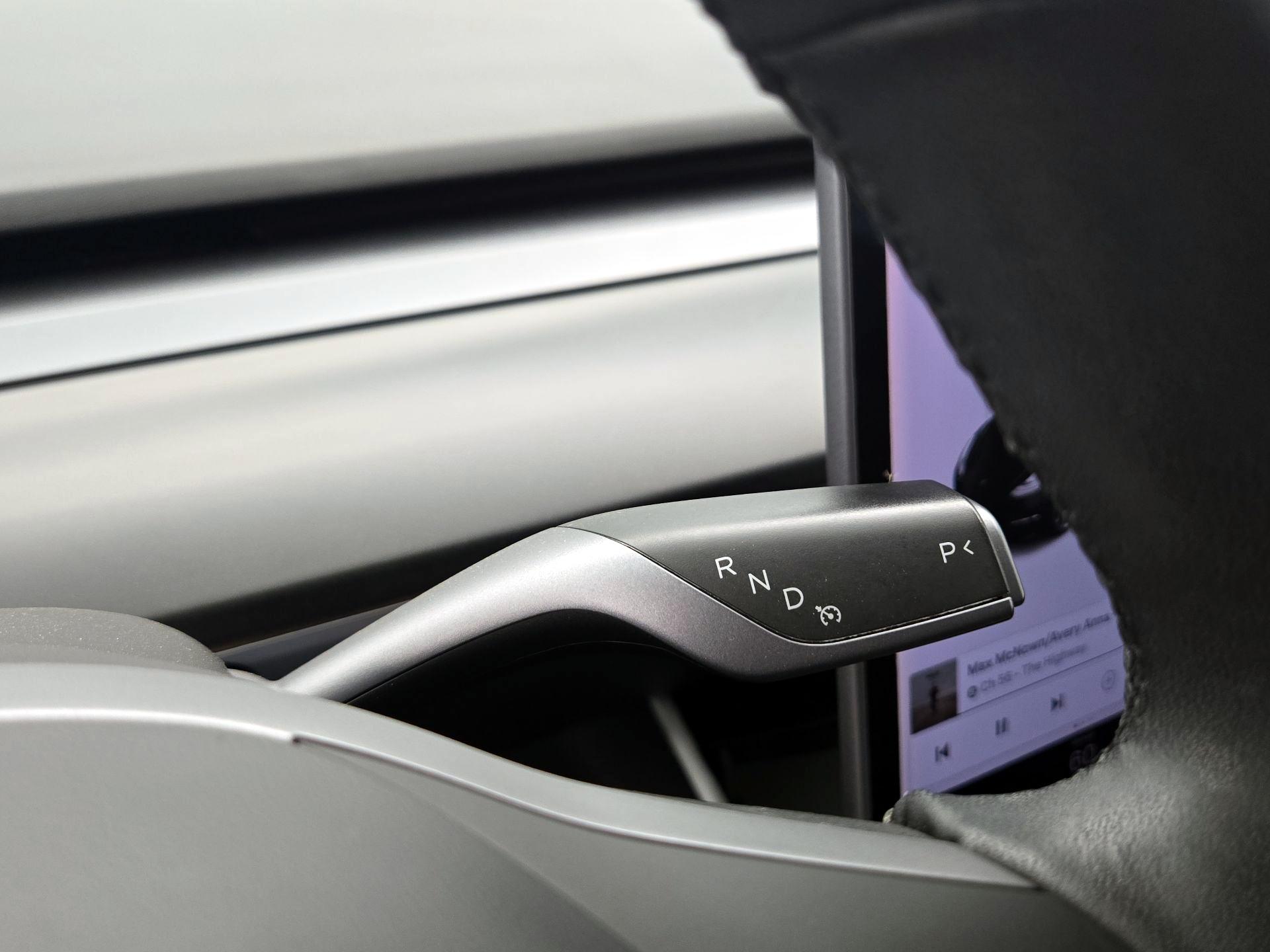 Thumbnail: 2020 Tesla Model 3 - 15