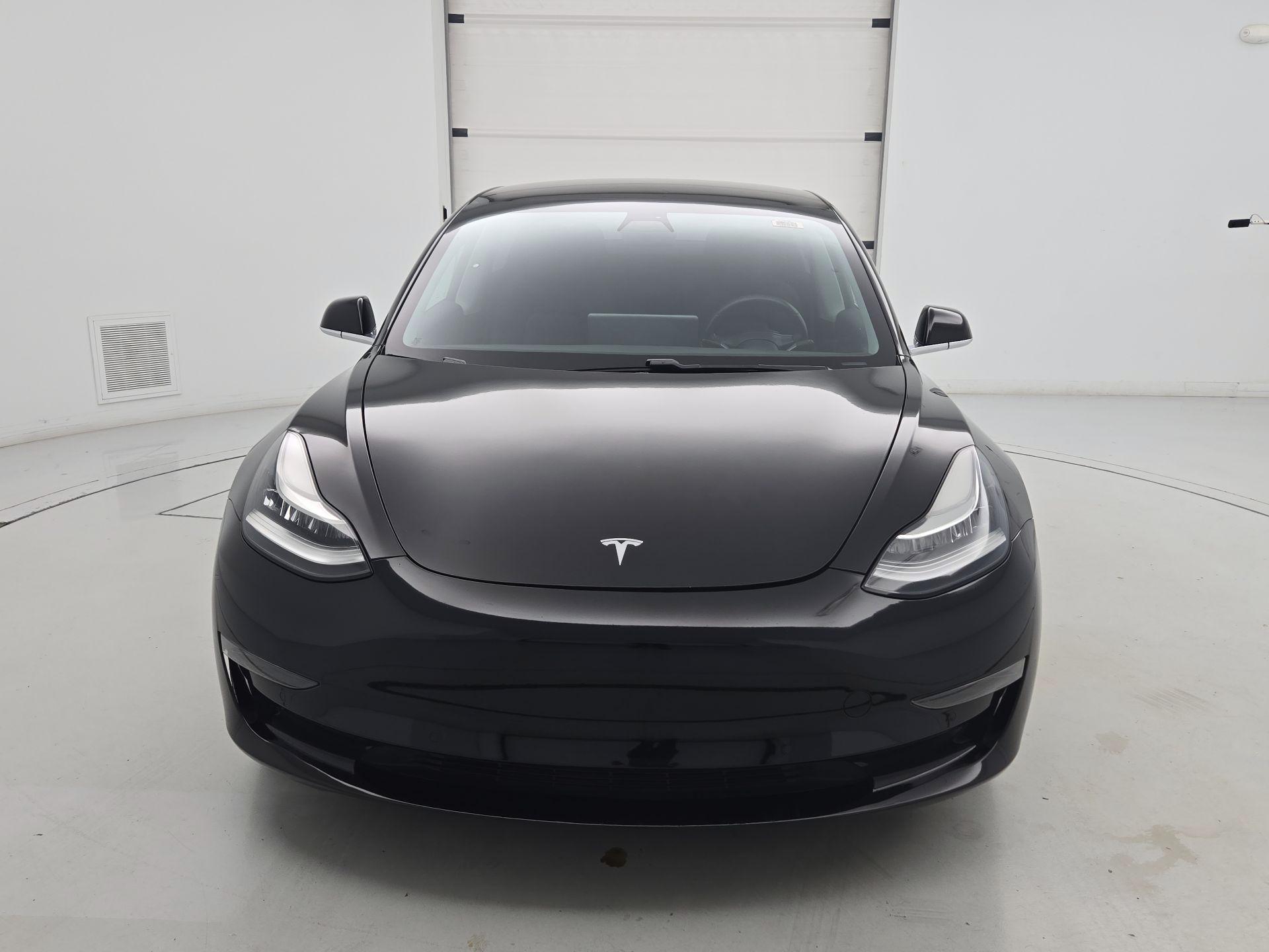 Thumbnail: 2020 Tesla Model 3 - 2