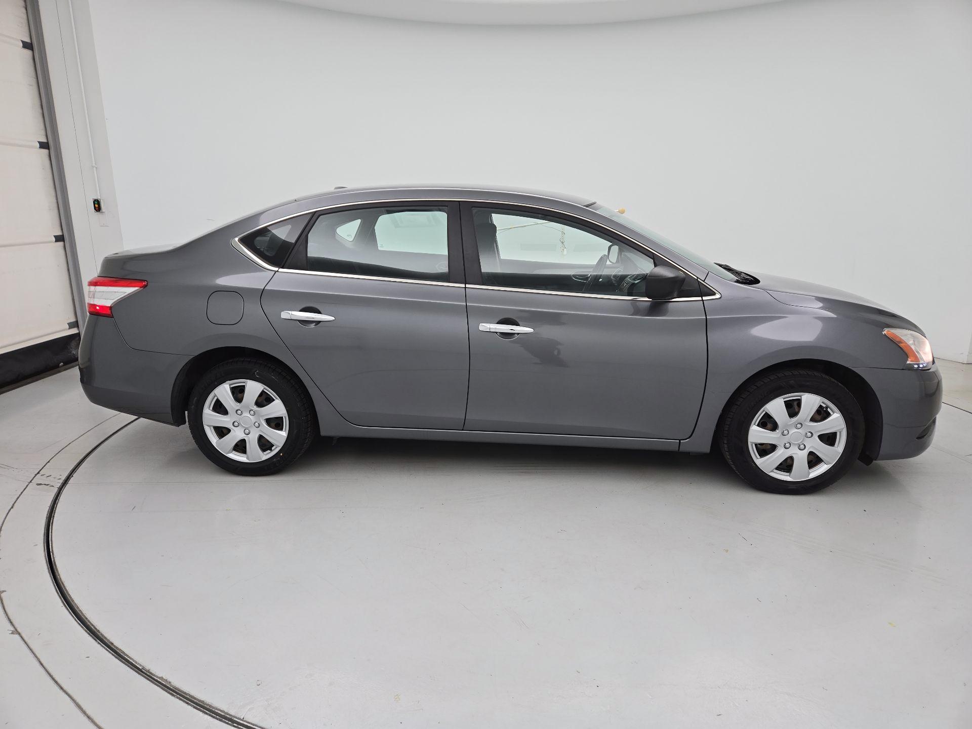 Thumbnail: 2015 Nissan Sentra - 4