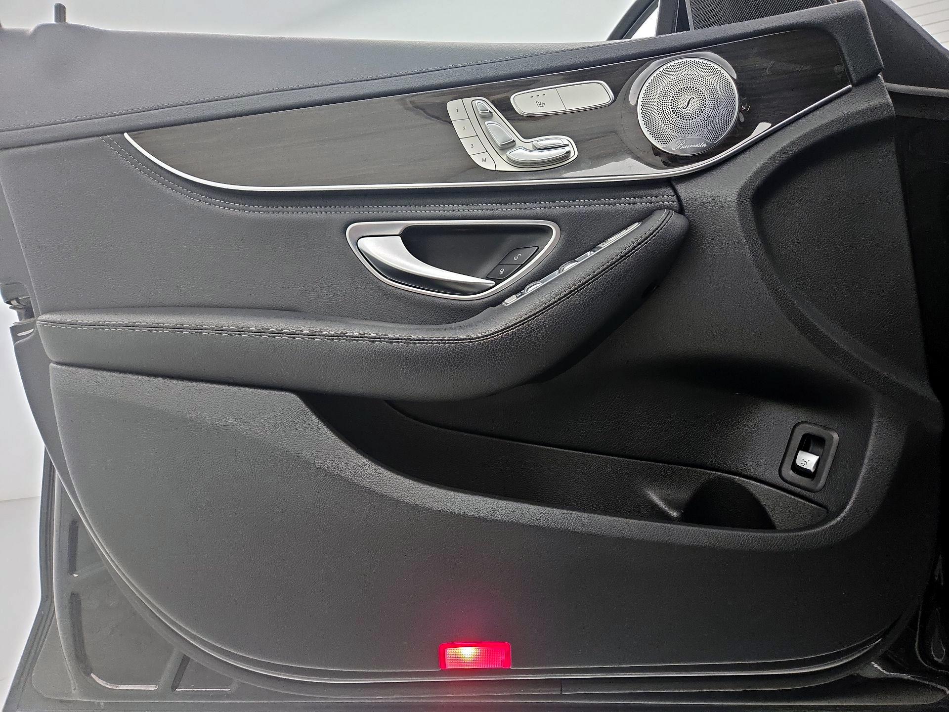 Thumbnail: 2015 Mercedes-Benz C-Class - 12