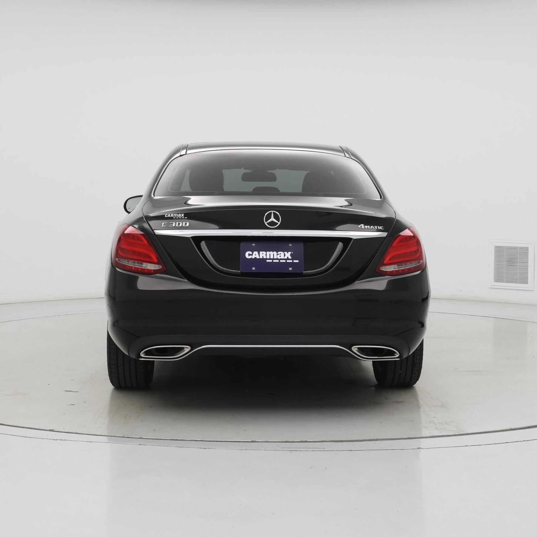 Thumbnail: 2015 Mercedes-Benz C-Class - 6