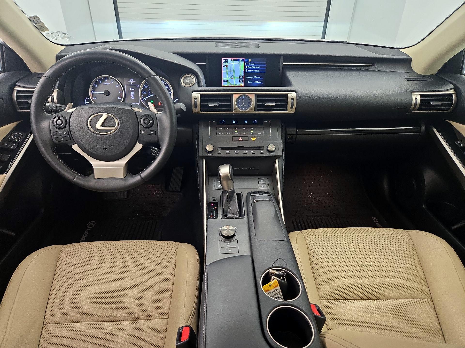 Thumbnail: 2015 Lexus IS - 9