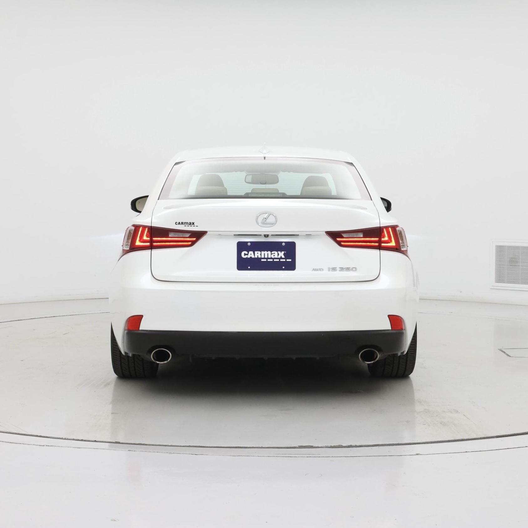 Thumbnail: 2015 Lexus IS - 6