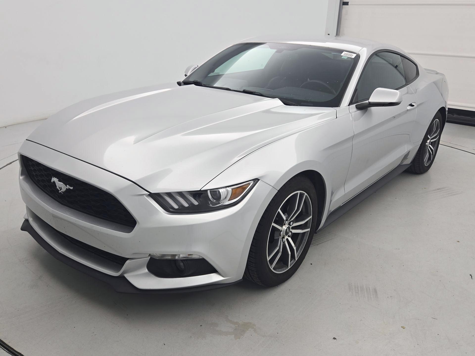 Thumbnail: 2015 Ford Mustang - 3
