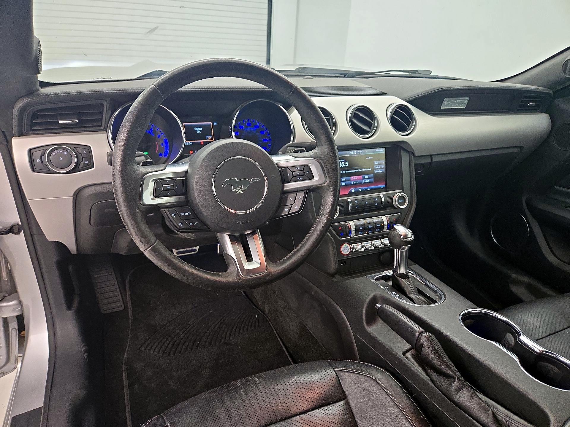Thumbnail: 2015 Ford Mustang - 8