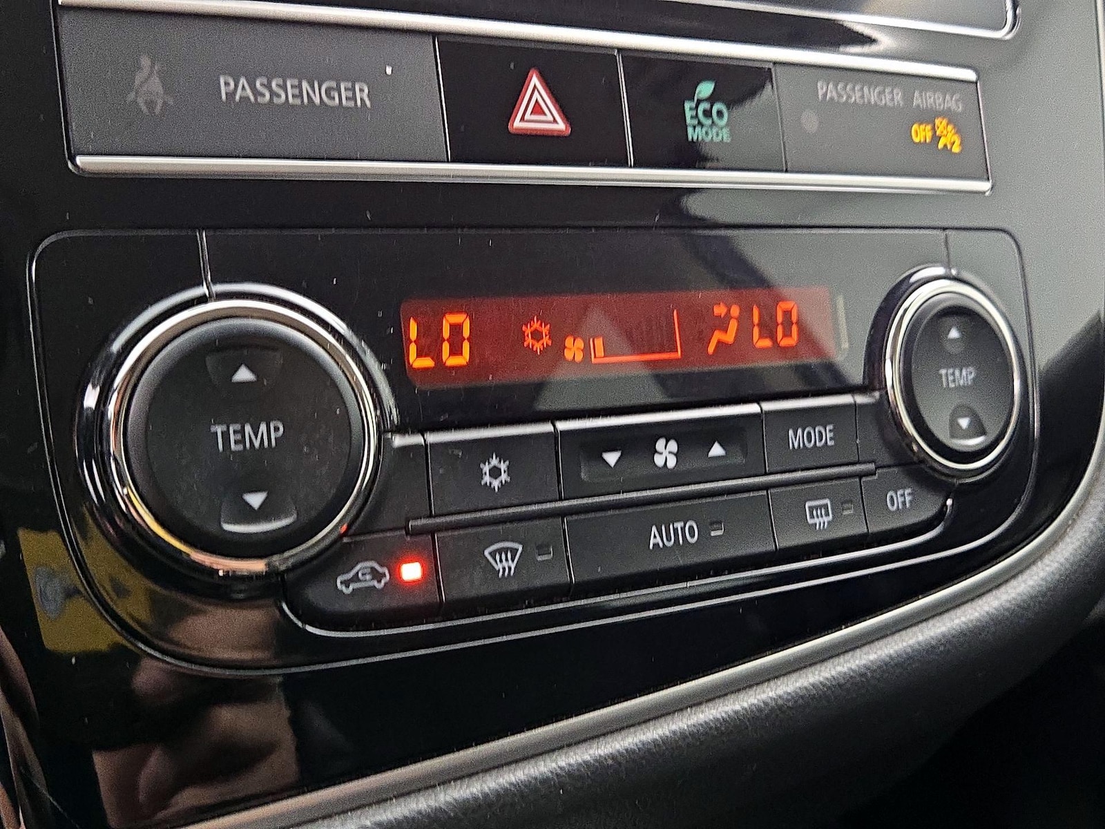 2019 Mitsubishi Outlander SEL - Photo 17