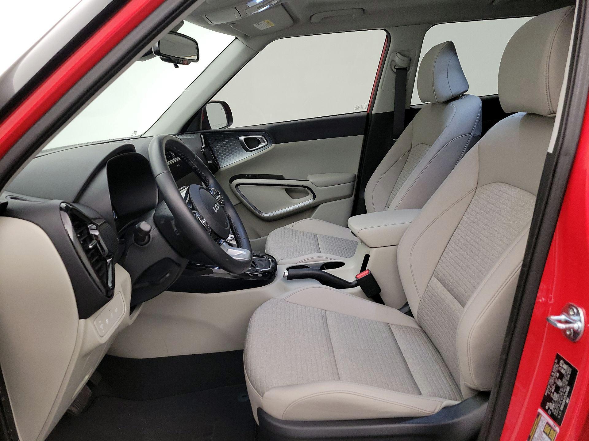 Thumbnail: 2025 Kia Soul - 11