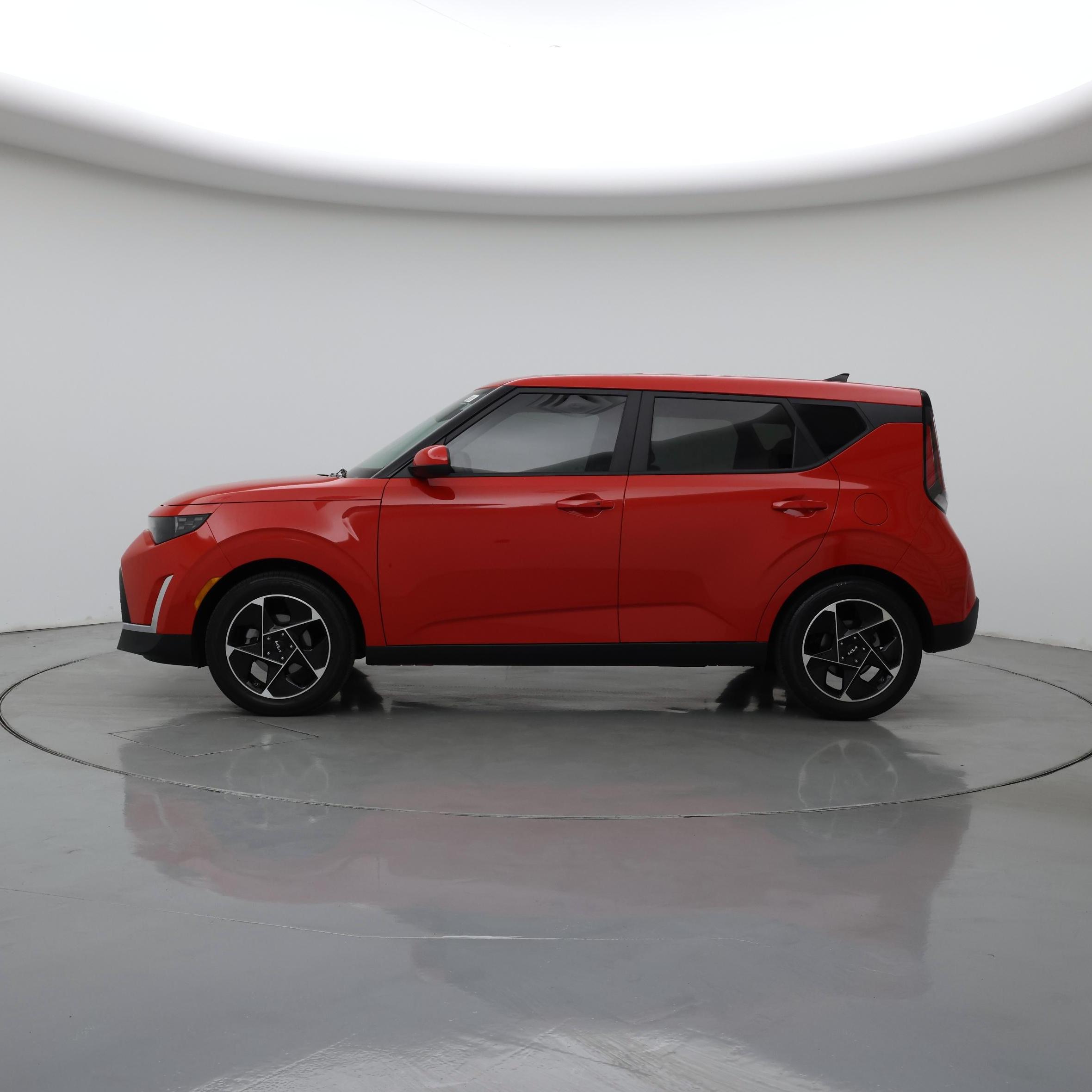 Thumbnail: 2025 Kia Soul - 3