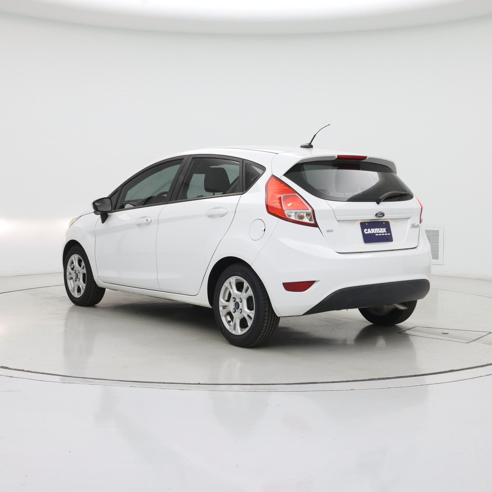 Thumbnail: 2016 Ford Fiesta - 2
