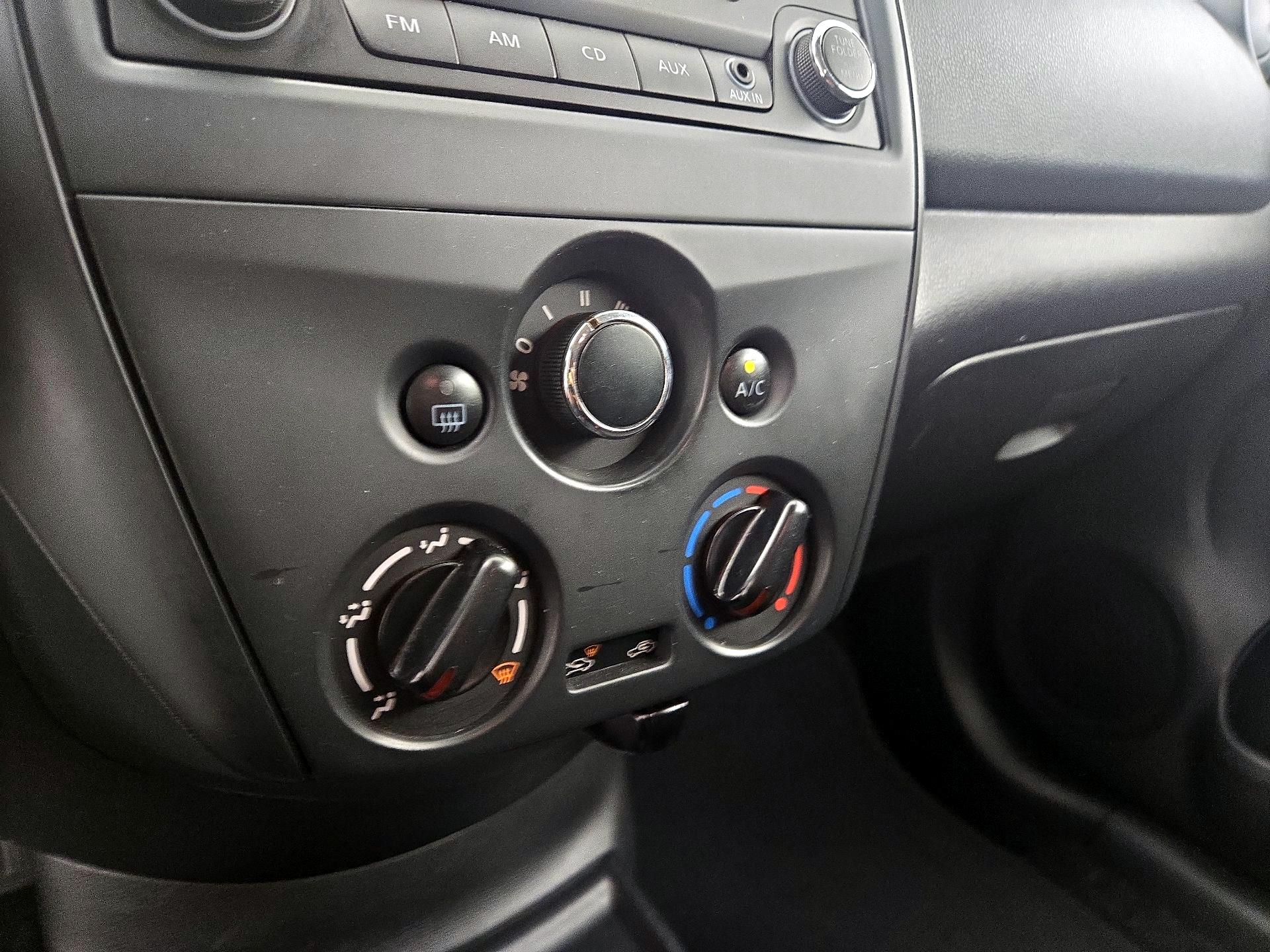 Thumbnail: 2016 Nissan Versa - 13