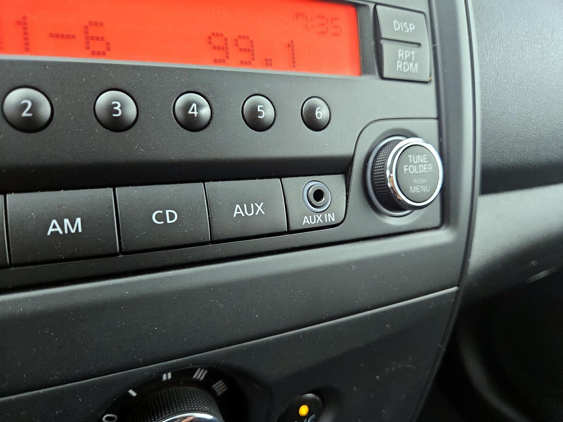 Thumbnail: 2016 Nissan Versa - 15
